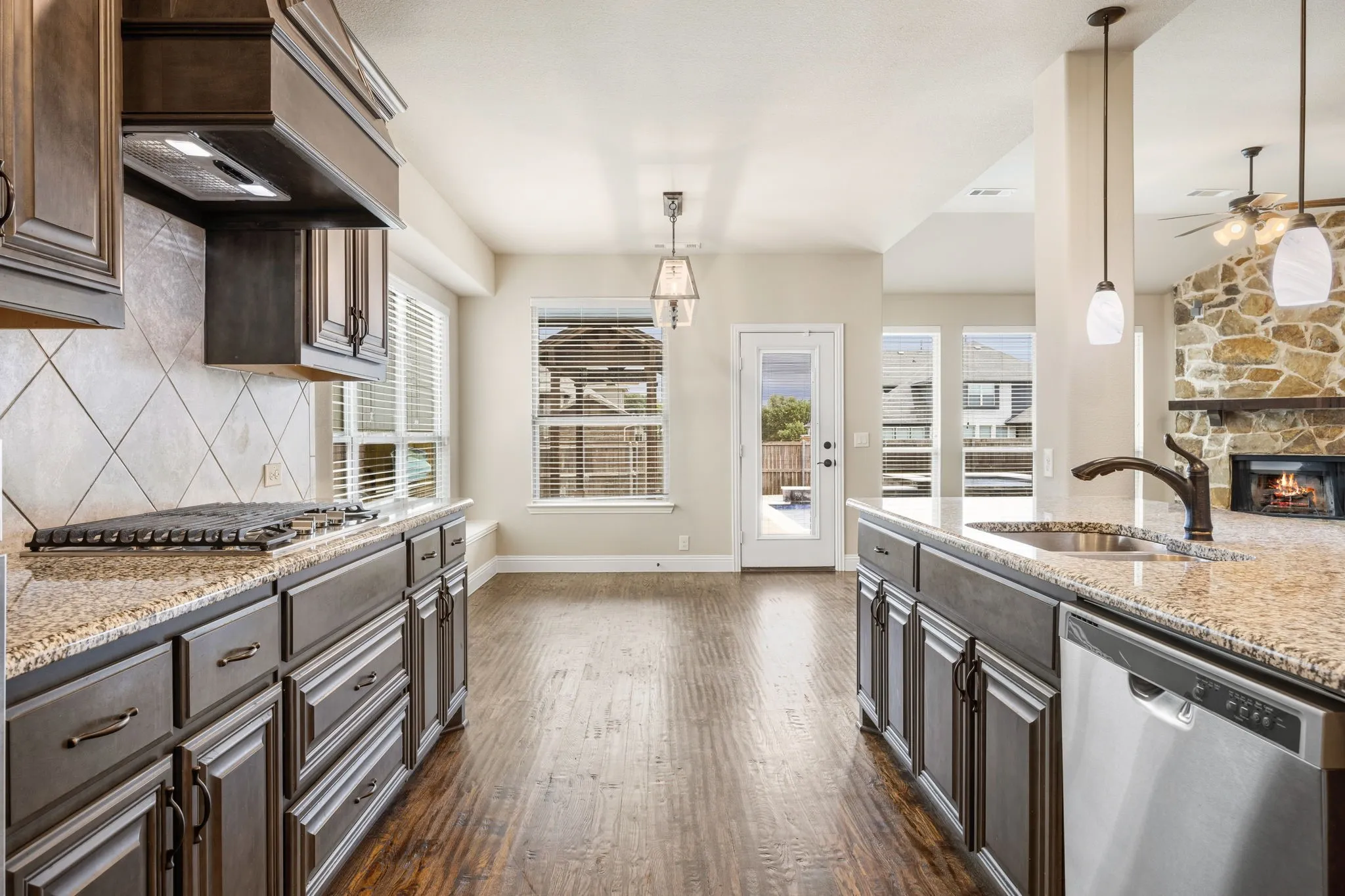 Single Family Residence For Sale in Kaufman County , 1116 Wedgewood Drive, Forney, Texas 75126, 4 Bedroom, 4 Bathroom, 2 Garage spaces, 3,210 Sqft, built in 2016, mls#21301199, Real Estate Agent in Forney, Homes For Sale in Kaufman county, Homes For Sale in Forney, Realtor in Forney Texas, Real Estate Brokerage Independent Realty Texas, Luminita Cordes Realtor