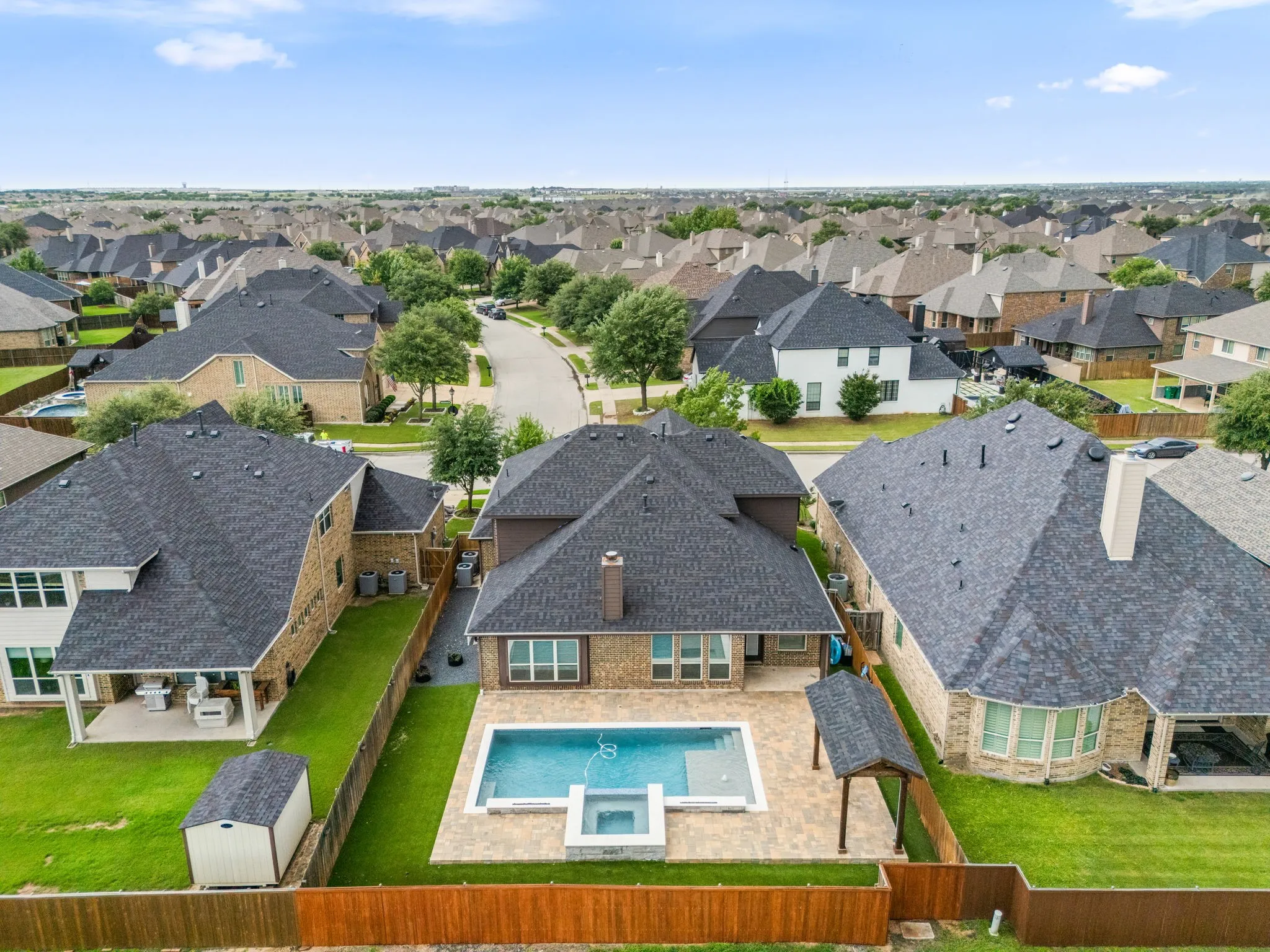 Single Family Residence For Sale in Kaufman County , 1116 Wedgewood Drive, Forney, Texas 75126, 4 Bedroom, 4 Bathroom, 2 Garage spaces, 3,210 Sqft, built in 2016, mls#21301199, Real Estate Agent in Forney, Homes For Sale in Kaufman county, Homes For Sale in Forney, Realtor in Forney Texas, Real Estate Brokerage Independent Realty Texas, Luminita Cordes Realtor
