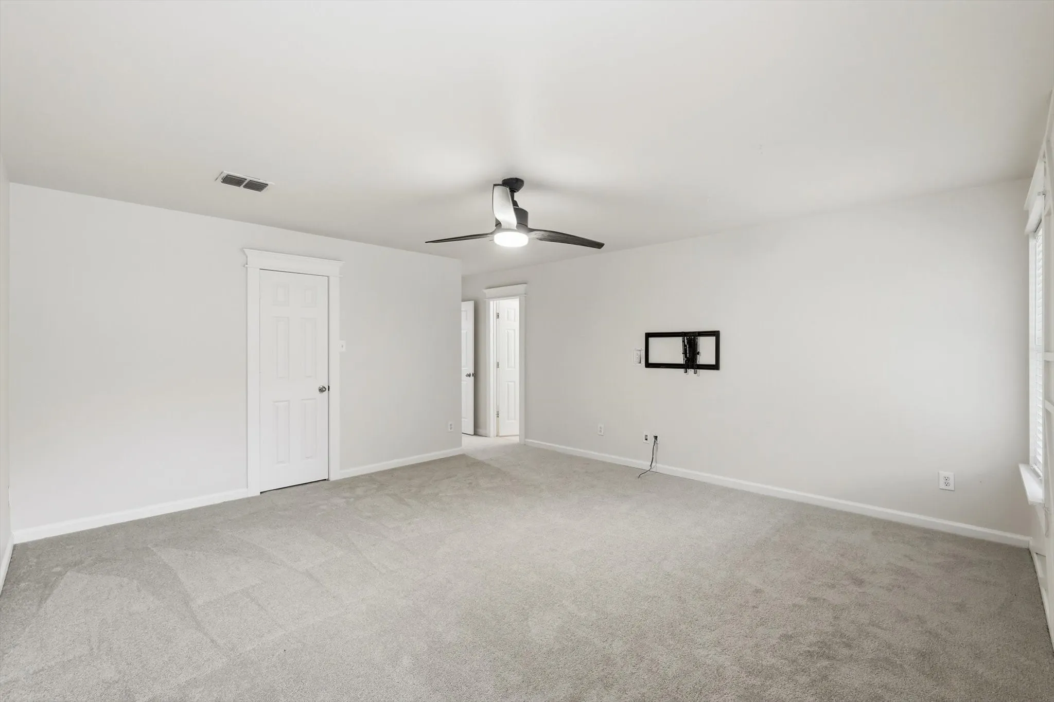 Single Family Residence For Sale in Rockwall County , 515 Laurel Lane, Fate, Texas 75087, 3 Bedroom, 2 Bathroom, 2 Garage spaces, 1,630 Sqft, built in 2007, mls#21290618, Real Estate Agent in Fate, Homes For Sale in Rockwall county, Homes For Sale in Fate, Realtor in Fate Texas, Real Estate Brokerage Independent Realty Texas, Luminita Cordes Realtor