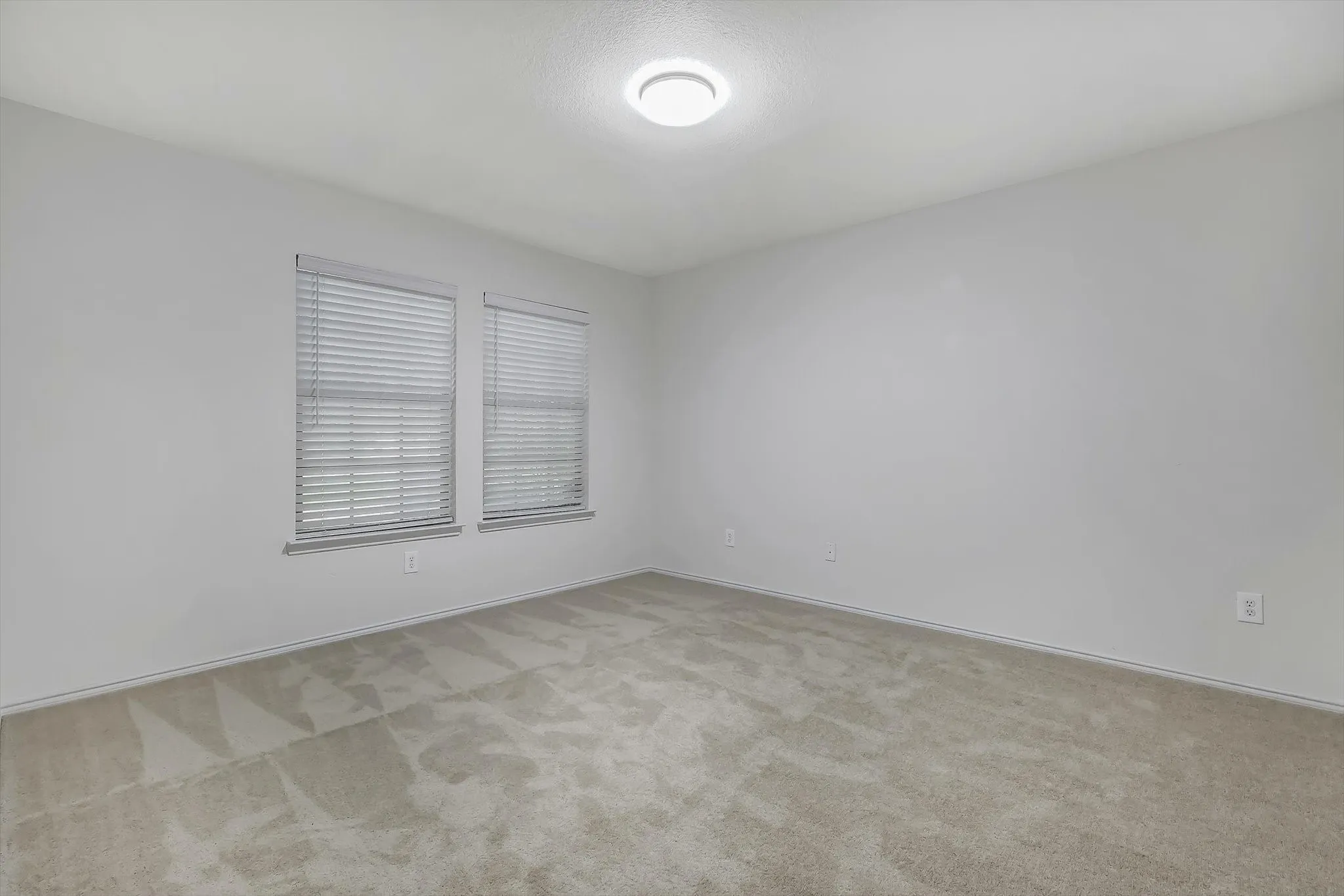 Single Family Residence For Sale in Rockwall County , 515 Laurel Lane, Fate, Texas 75087, 3 Bedroom, 2 Bathroom, 2 Garage spaces, 1,630 Sqft, built in 2007, mls#21290618, Real Estate Agent in Fate, Homes For Sale in Rockwall county, Homes For Sale in Fate, Realtor in Fate Texas, Real Estate Brokerage Independent Realty Texas, Luminita Cordes Realtor