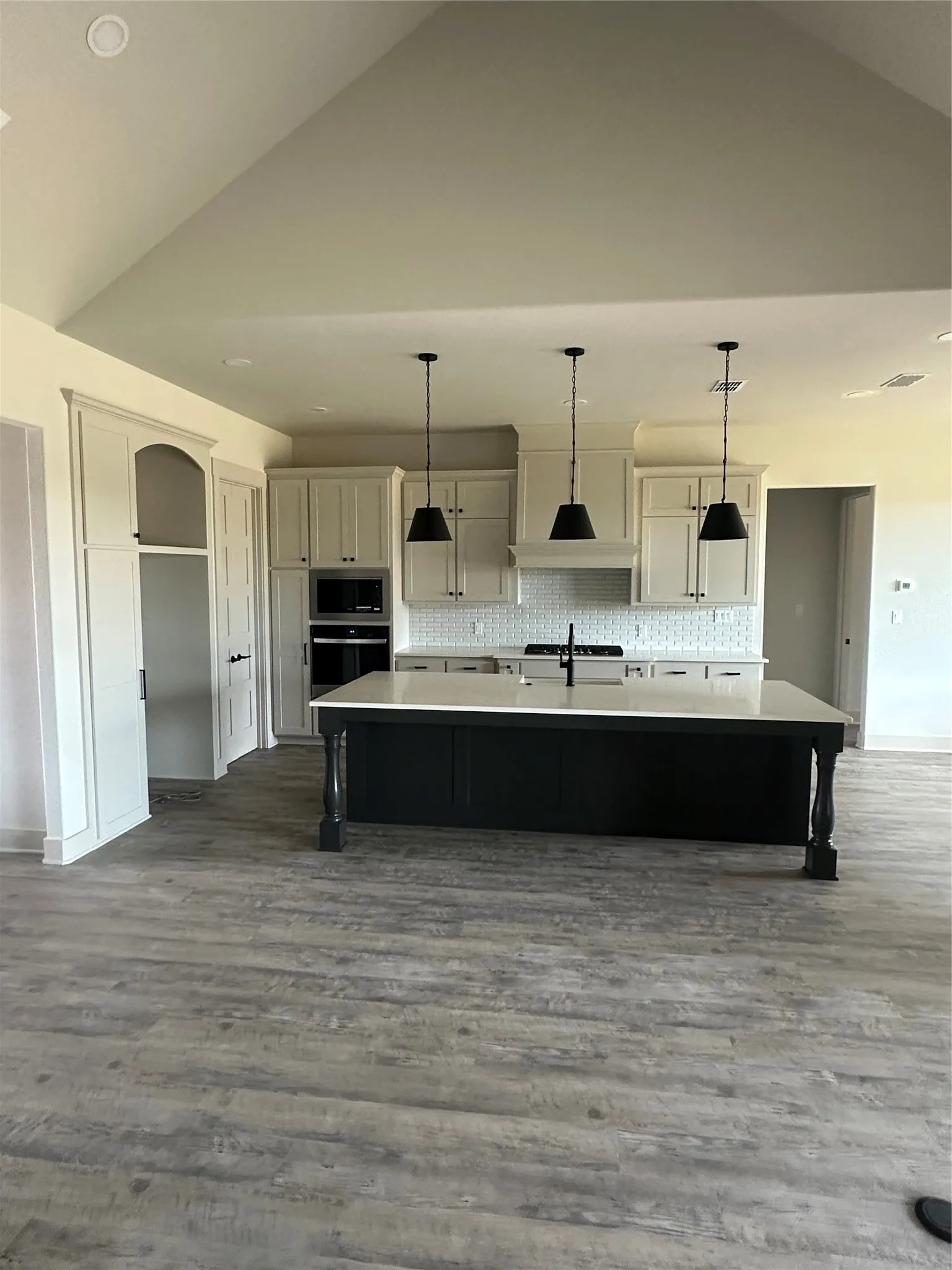 Single Family Residence For Sale in Montague County , 1604 N Mason, Bowie, Texas 76230, 4 Bedroom, 4 Bathroom, 2 Garage spaces, 2,800 Sqft, built in 2026, mls#21301293, Real Estate Agent in Bowie, Homes For Sale in Montague county, Homes For Sale in Bowie, Realtor in Bowie Texas, Real Estate Brokerage Independent Realty Texas, Luminita Cordes Realtor