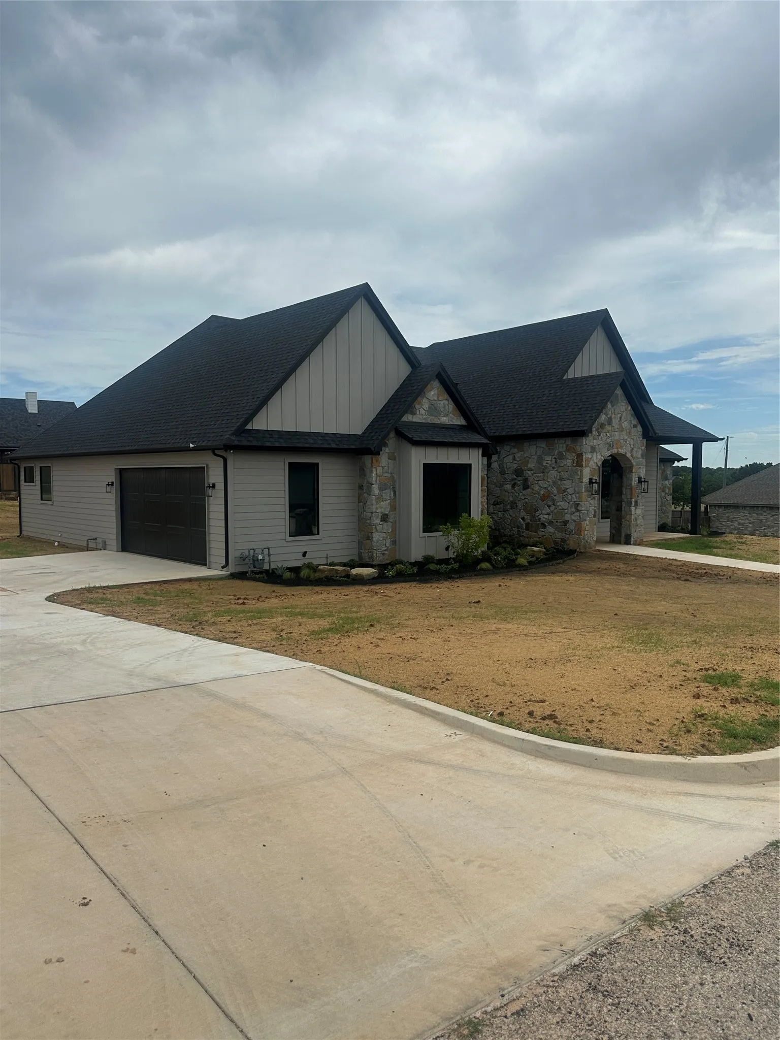 Single Family Residence For Sale in Montague County , 1604 N Mason, Bowie, Texas 76230, 4 Bedroom, 4 Bathroom, 2 Garage spaces, 2,800 Sqft, built in 2026, mls#21301293, Real Estate Agent in Bowie, Homes For Sale in Montague county, Homes For Sale in Bowie, Realtor in Bowie Texas, Real Estate Brokerage Independent Realty Texas, Luminita Cordes Realtor