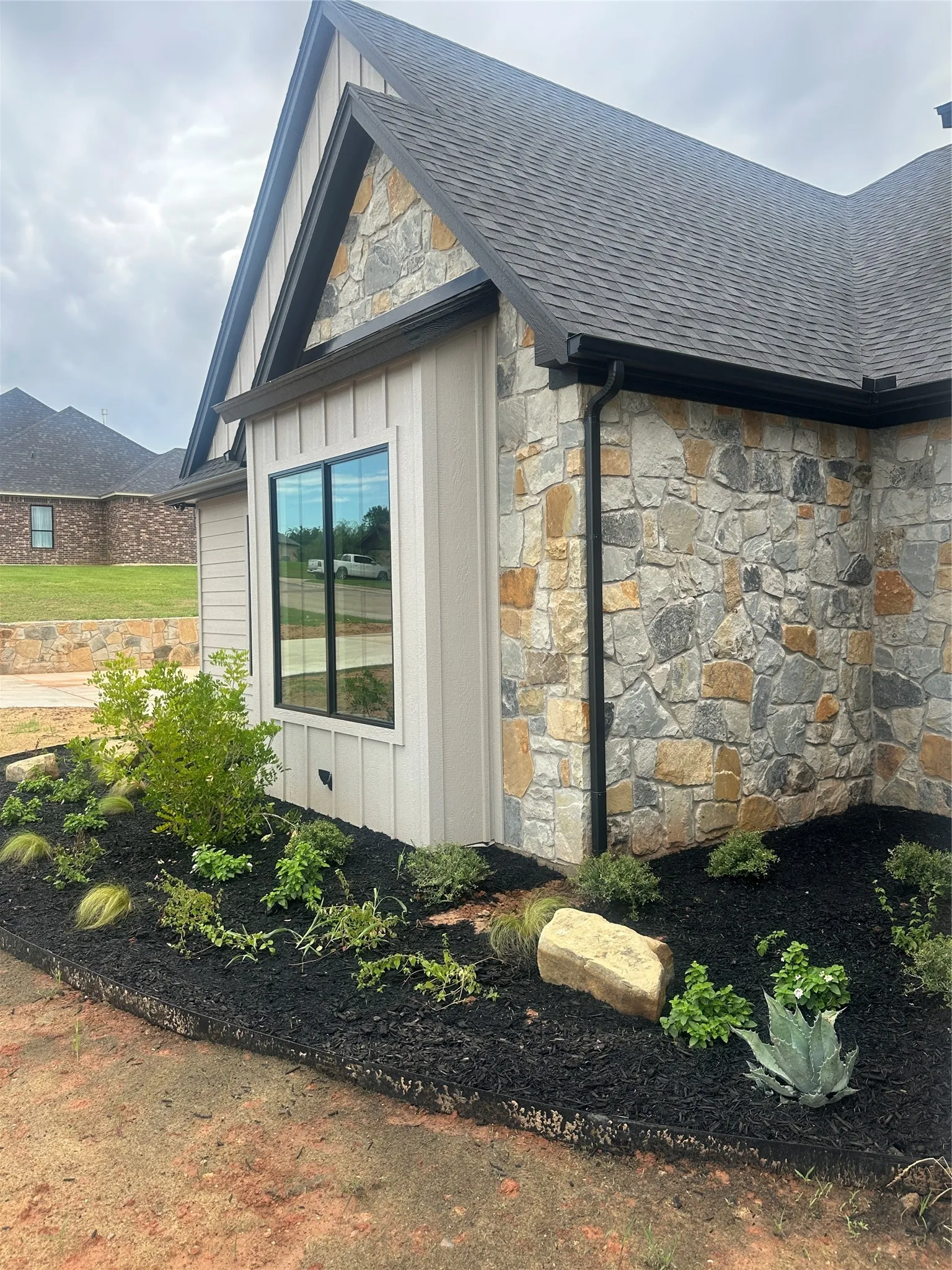 Single Family Residence For Sale in Montague County , 1604 N Mason, Bowie, Texas 76230, 4 Bedroom, 4 Bathroom, 2 Garage spaces, 2,800 Sqft, built in 2026, mls#21301293, Real Estate Agent in Bowie, Homes For Sale in Montague county, Homes For Sale in Bowie, Realtor in Bowie Texas, Real Estate Brokerage Independent Realty Texas, Luminita Cordes Realtor