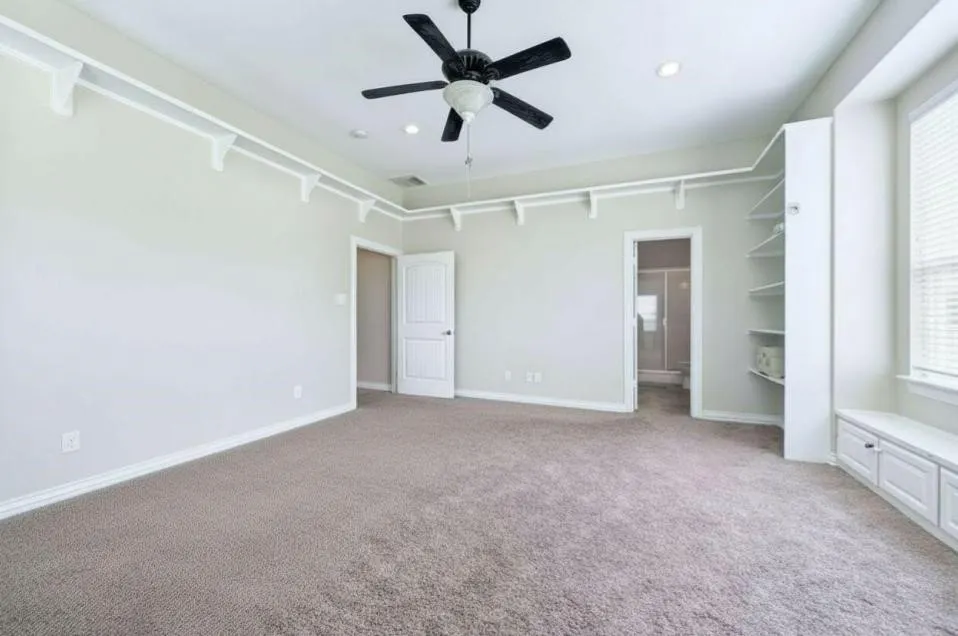 Oversized bedroom with Ensuite Bath and Walk-In Closet