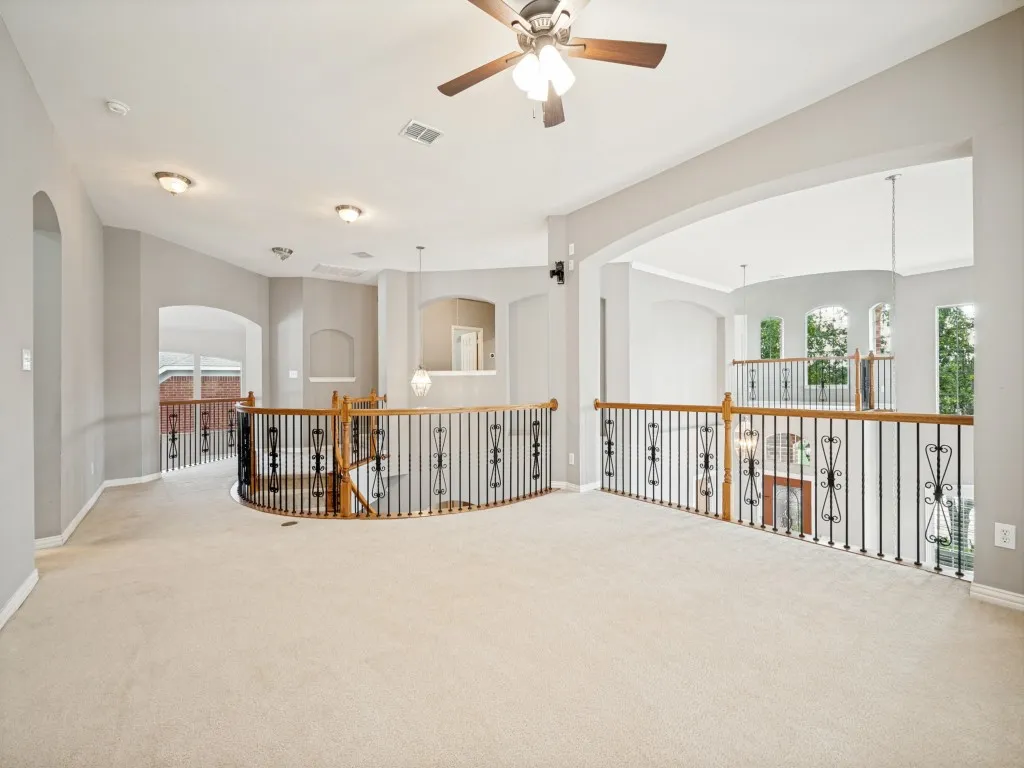 Upstairs Living Area