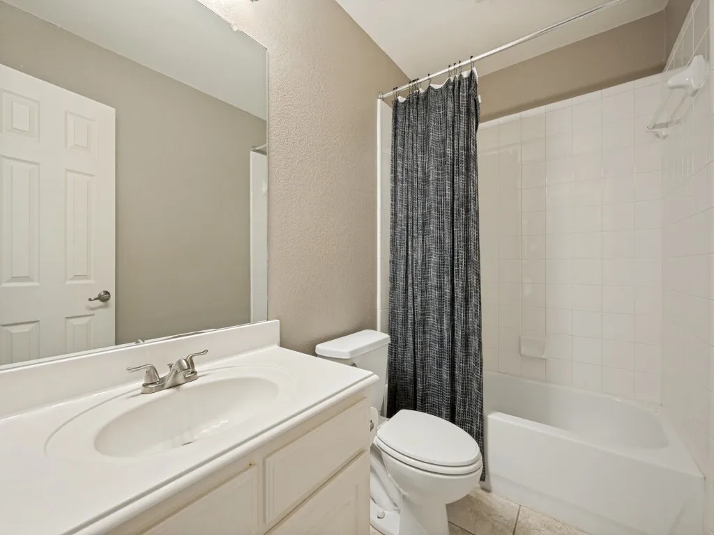 Single Family Residence For Sale in Collin County , 841 Wind Brook Lane, Prosper, Texas 75078, 5 Bedroom, 4 Bathroom, 3 Garage spaces, 4,382 Sqft, built in 2005, mls#21300302, Real Estate Agent in Prosper, Homes For Sale in Collin county, Homes For Sale in Prosper, Realtor in Prosper Texas, Real Estate Brokerage Independent Realty Texas, Luminita Cordes Realtor