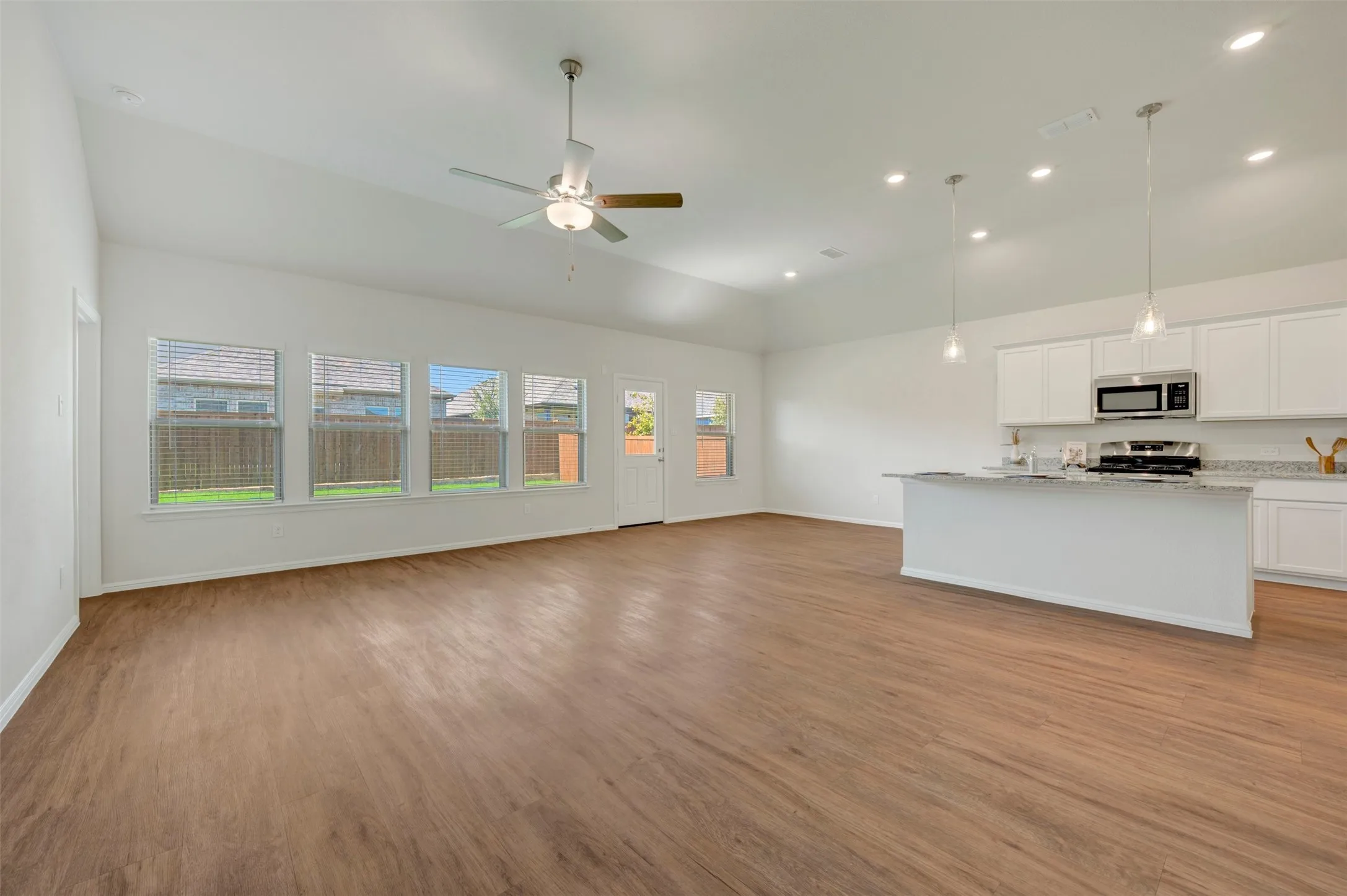 Single Family Residence For Sale in Denton County , 7019 Winecup Lane, Sanger, Texas 76266, 4 Bedroom, 3 Bathroom, 2 Garage spaces, 2,411 Sqft, built in 2026, mls#21295691, Real Estate Agent in Sanger, Homes For Sale in Denton county, Homes For Sale in Sanger, Realtor in Sanger Texas, Real Estate Brokerage Independent Realty Texas, Luminita Cordes Realtor