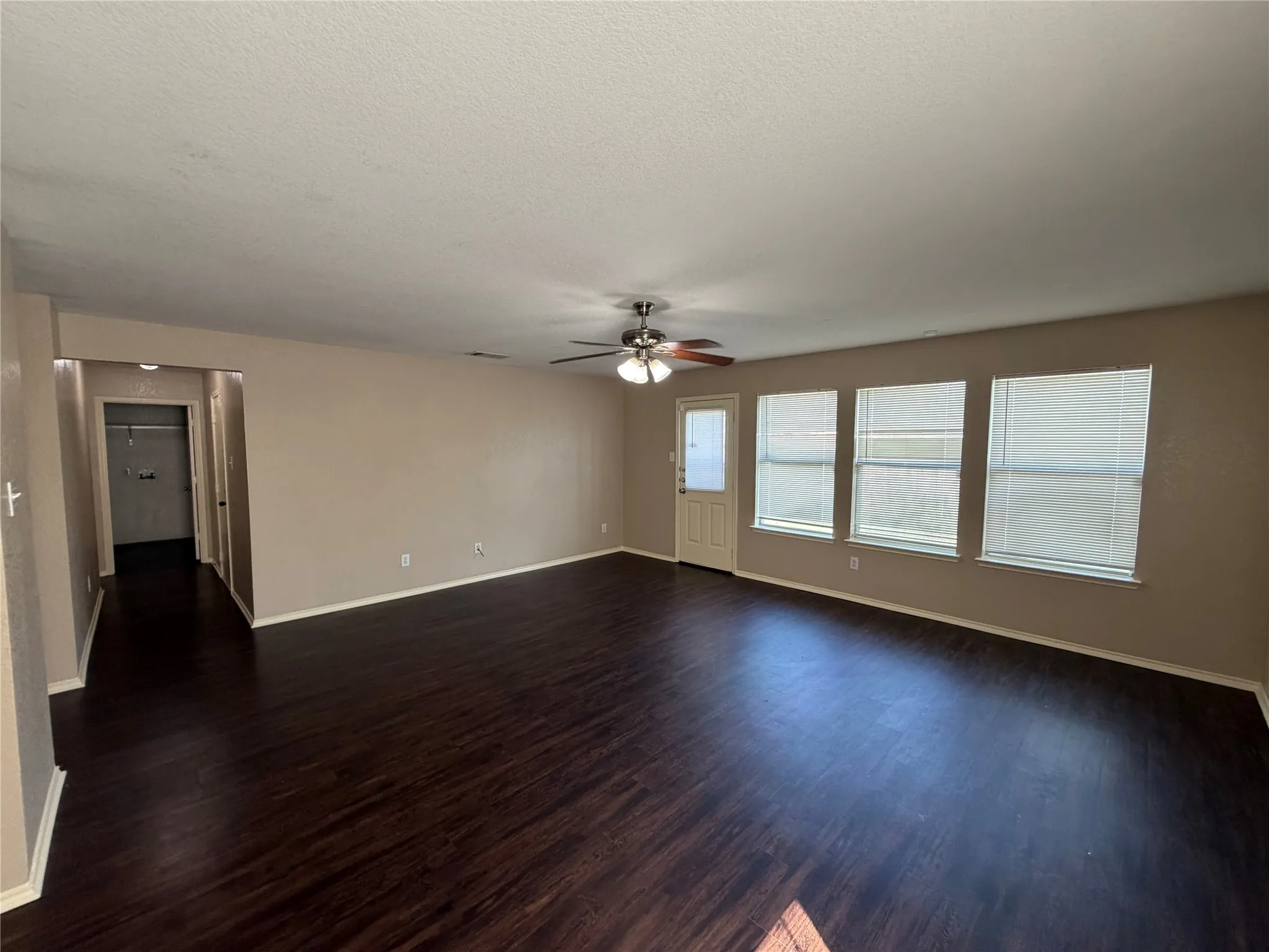 Single Family Residence For Rent in Dallas County , 1343 Marvin Gardens, Lancaster, Texas 75134, 4 Bedrooms, 3 Bathrooms, 2 Garage spaces, 3,382 Sqft, built in 2006, Price $2,595, mls#21301311, Real Estate Agent in Lancaster, Homes For Rent in Dallas county, Homes For Rent in Lancaster, Realtor in Lancaster Texas, Real Estate Brokerage Independent Realty Texas, Luminita Cordes Realtor