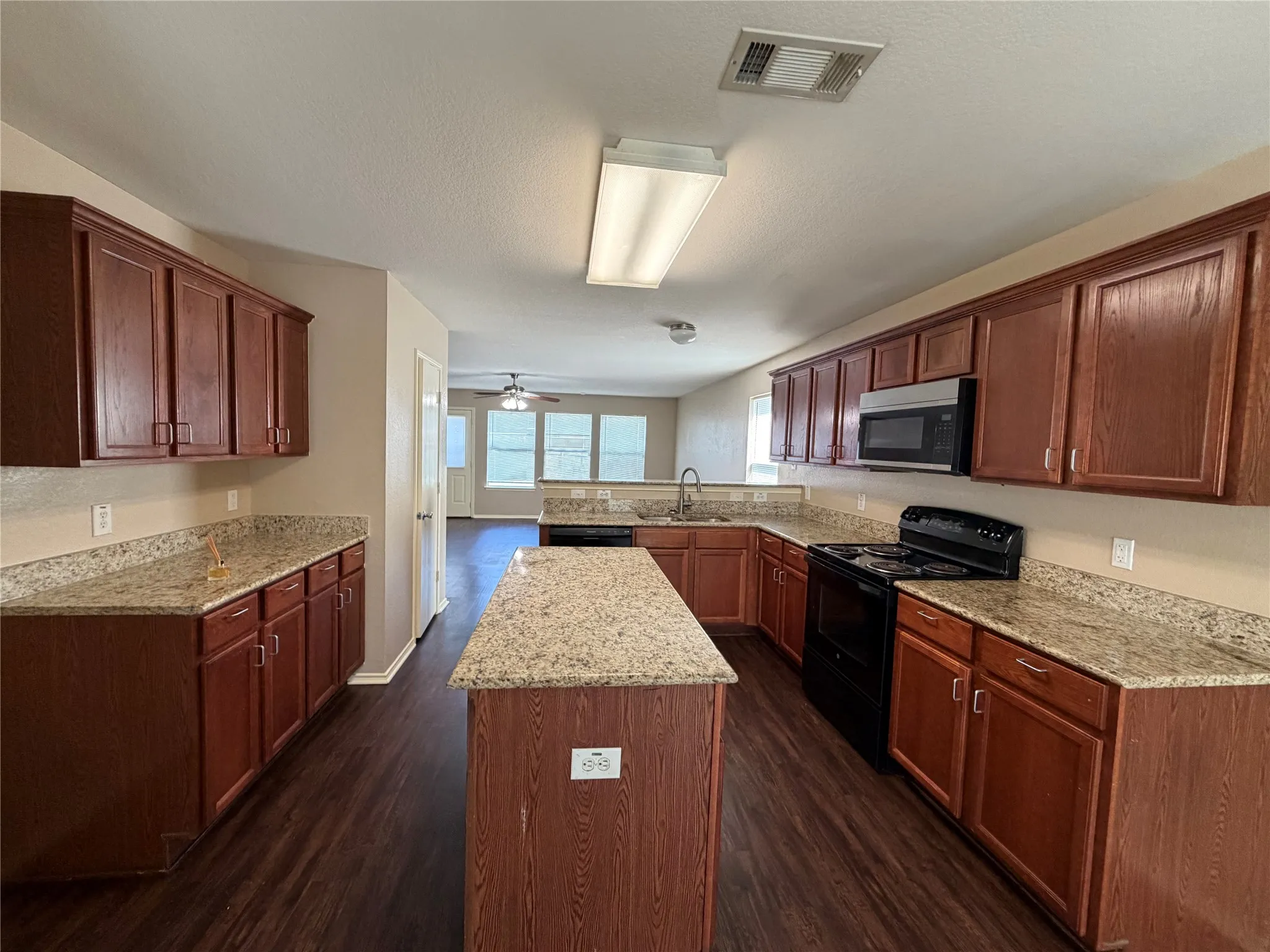 Single Family Residence For Rent in Dallas County , 1343 Marvin Gardens, Lancaster, Texas 75134, 4 Bedrooms, 3 Bathrooms, 2 Garage spaces, 3,382 Sqft, built in 2006, Price $2,595, mls#21301311, Real Estate Agent in Lancaster, Homes For Rent in Dallas county, Homes For Rent in Lancaster, Realtor in Lancaster Texas, Real Estate Brokerage Independent Realty Texas, Luminita Cordes Realtor