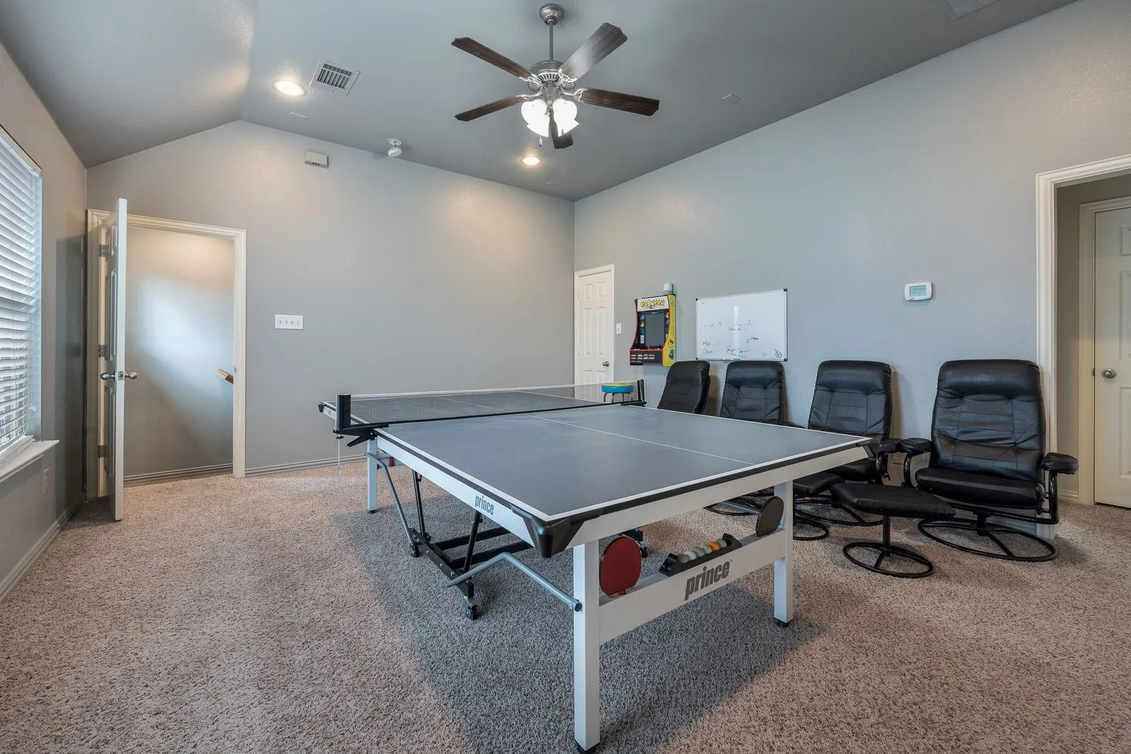 Single Family Residence For Sale in Kaufman County , 1001 Brigham Drive, Forney, Texas 75126, 4 Bedroom, 3 Bathroom, 2 Garage spaces, 2,819 Sqft, built in 2011, mls#21292556, Real Estate Agent in Forney, Homes For Sale in Kaufman county, Homes For Sale in Forney, Realtor in Forney Texas, Real Estate Brokerage Independent Realty Texas, Luminita Cordes Realtor