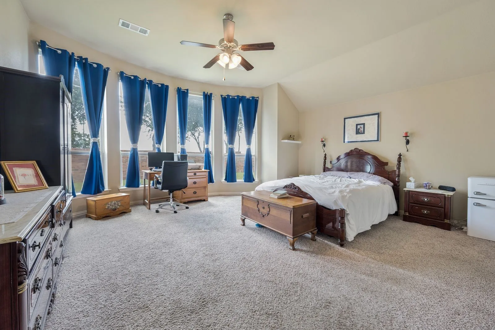 Master bedroom on 1st floor