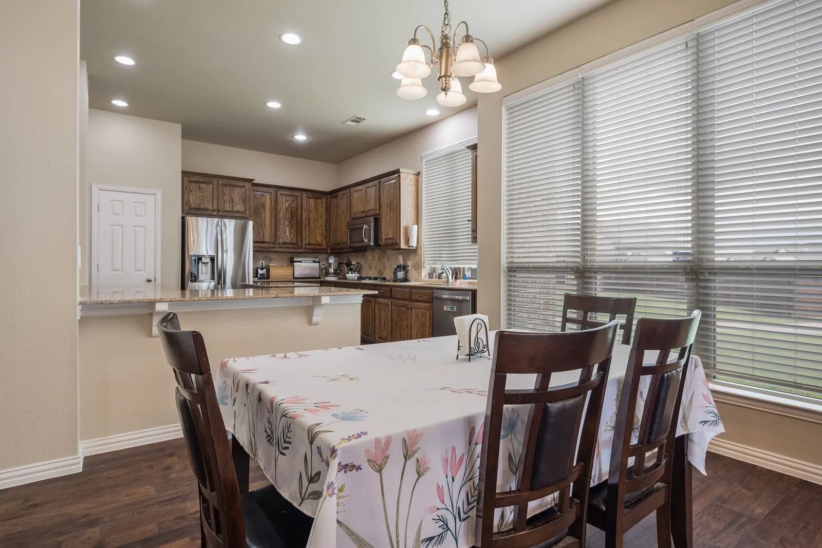 Breakfast room