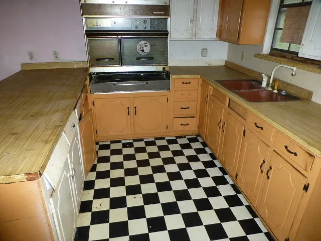Apartment behind house