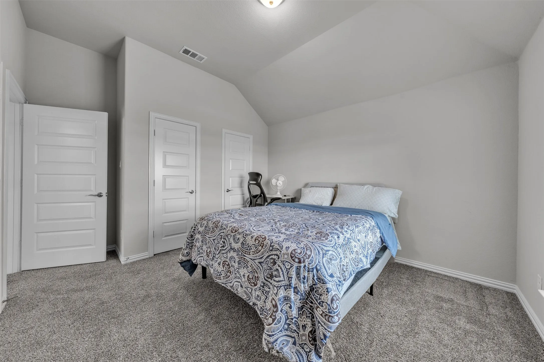Single Family Residence For Sale in Ellis County , 231 Berkeley Drive, Waxahachie, Texas 75167, 5 Bedroom, 3 Bathroom, 3 Garage spaces, 2,988 Sqft, built in 2020, mls#21301009, Real Estate Agent in Waxahachie, Homes For Sale in Ellis county, Homes For Sale in Waxahachie, Realtor in Waxahachie Texas, Real Estate Brokerage Independent Realty Texas, Luminita Cordes Realtor