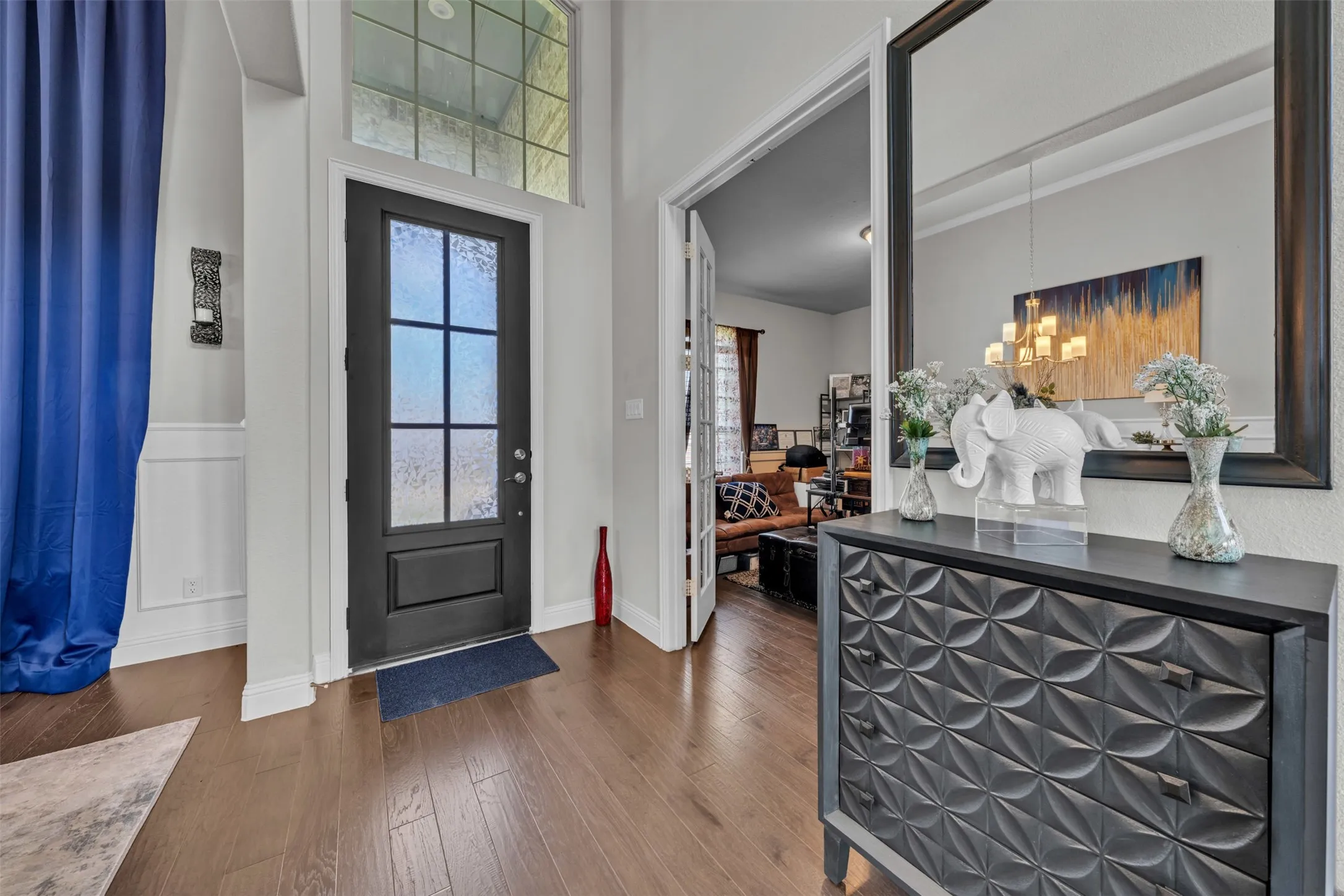 Single Family Residence For Sale in Ellis County , 231 Berkeley Drive, Waxahachie, Texas 75167, 5 Bedroom, 3 Bathroom, 3 Garage spaces, 2,988 Sqft, built in 2020, mls#21301009, Real Estate Agent in Waxahachie, Homes For Sale in Ellis county, Homes For Sale in Waxahachie, Realtor in Waxahachie Texas, Real Estate Brokerage Independent Realty Texas, Luminita Cordes Realtor