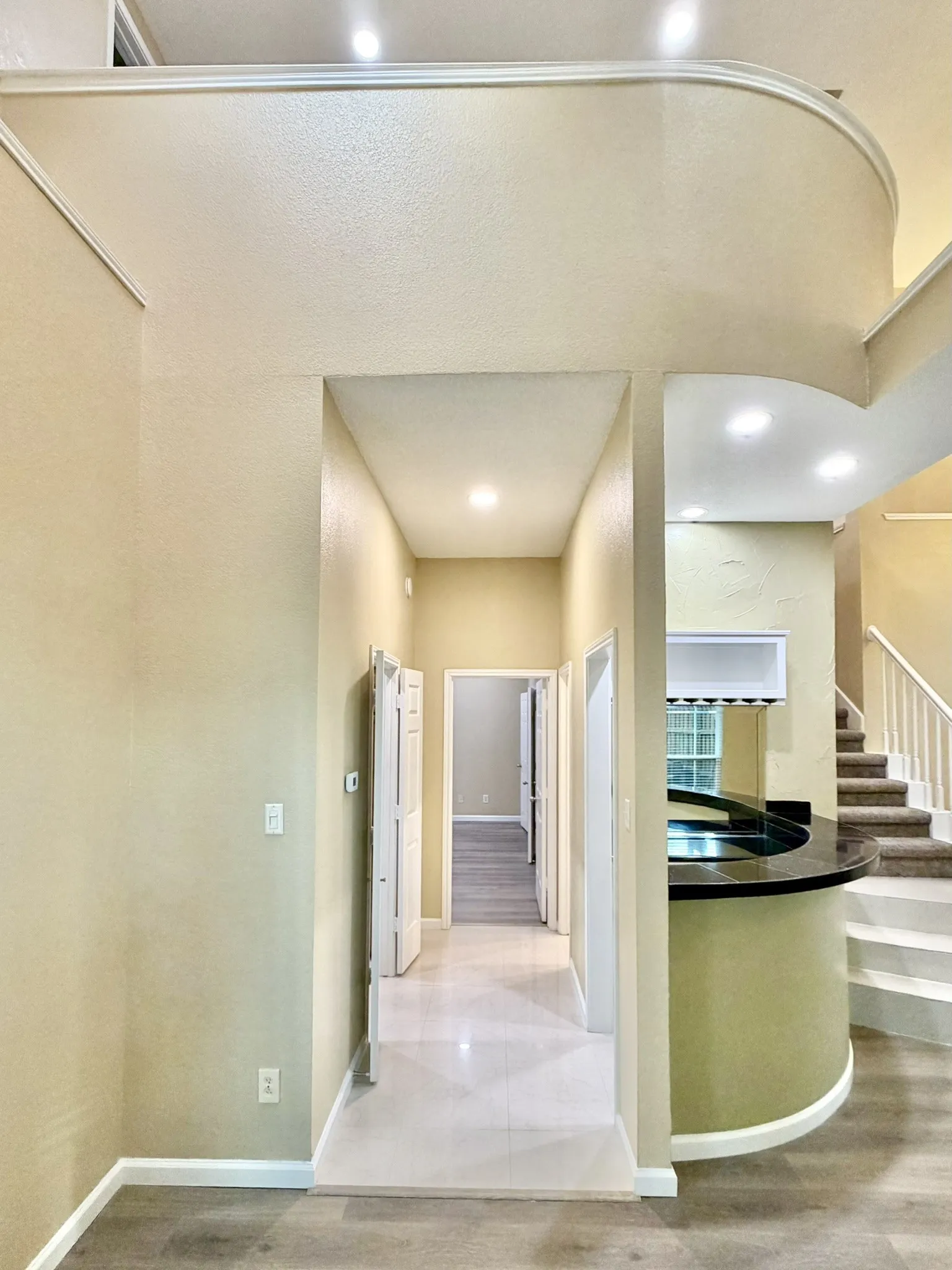 Single Family Residence For Rent in Denton County , 1410 Indian Lake Trail, Carrollton, Texas 75007, 4 Bedroom, 3 Bathroom, 2 Garage spaces, 2,390 Sqft, built in 1988, mls#21301332, Real Estate Agent in Carrollton, Homes For Rent in Denton county, Homes For Rent in Carrollton, Realtor in Carrollton Texas, Real Estate Brokerage Independent Realty Texas, Luminita Cordes Realtor