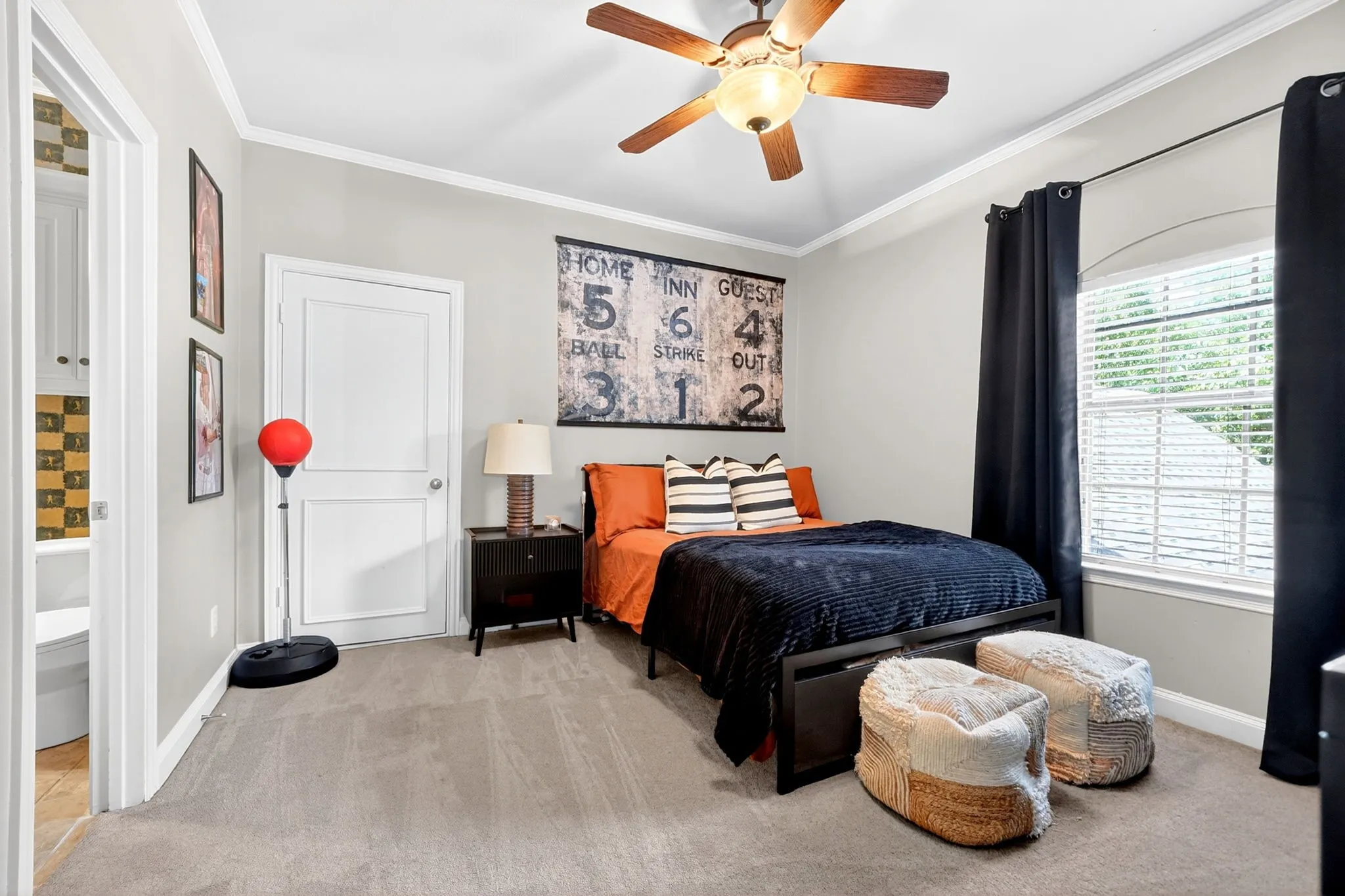 Single Family Residence For Sale in Rockwall County , 1711 Weiskopf Drive, Heath, Texas 75032, 3 Bedroom, 3 Bathroom, 2 Garage spaces, 2,370 Sqft, built in 1999, mls#21288057, Real Estate Agent in Heath, Homes For Sale in Rockwall county, Homes For Sale in Heath, Realtor in Heath Texas, Real Estate Brokerage Independent Realty Texas, Luminita Cordes Realtor