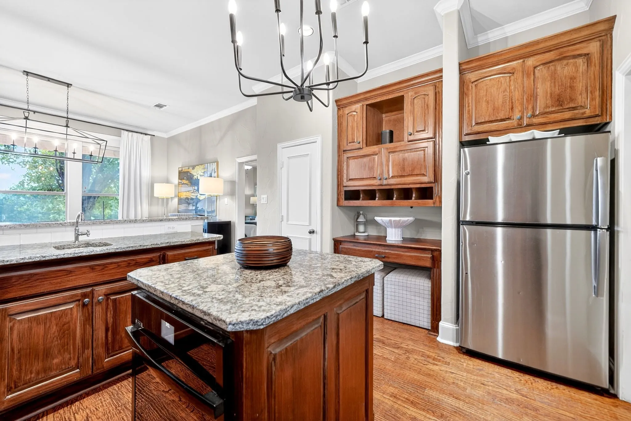 Single Family Residence For Sale in Rockwall County , 1711 Weiskopf Drive, Heath, Texas 75032, 3 Bedroom, 3 Bathroom, 2 Garage spaces, 2,370 Sqft, built in 1999, mls#21288057, Real Estate Agent in Heath, Homes For Sale in Rockwall county, Homes For Sale in Heath, Realtor in Heath Texas, Real Estate Brokerage Independent Realty Texas, Luminita Cordes Realtor