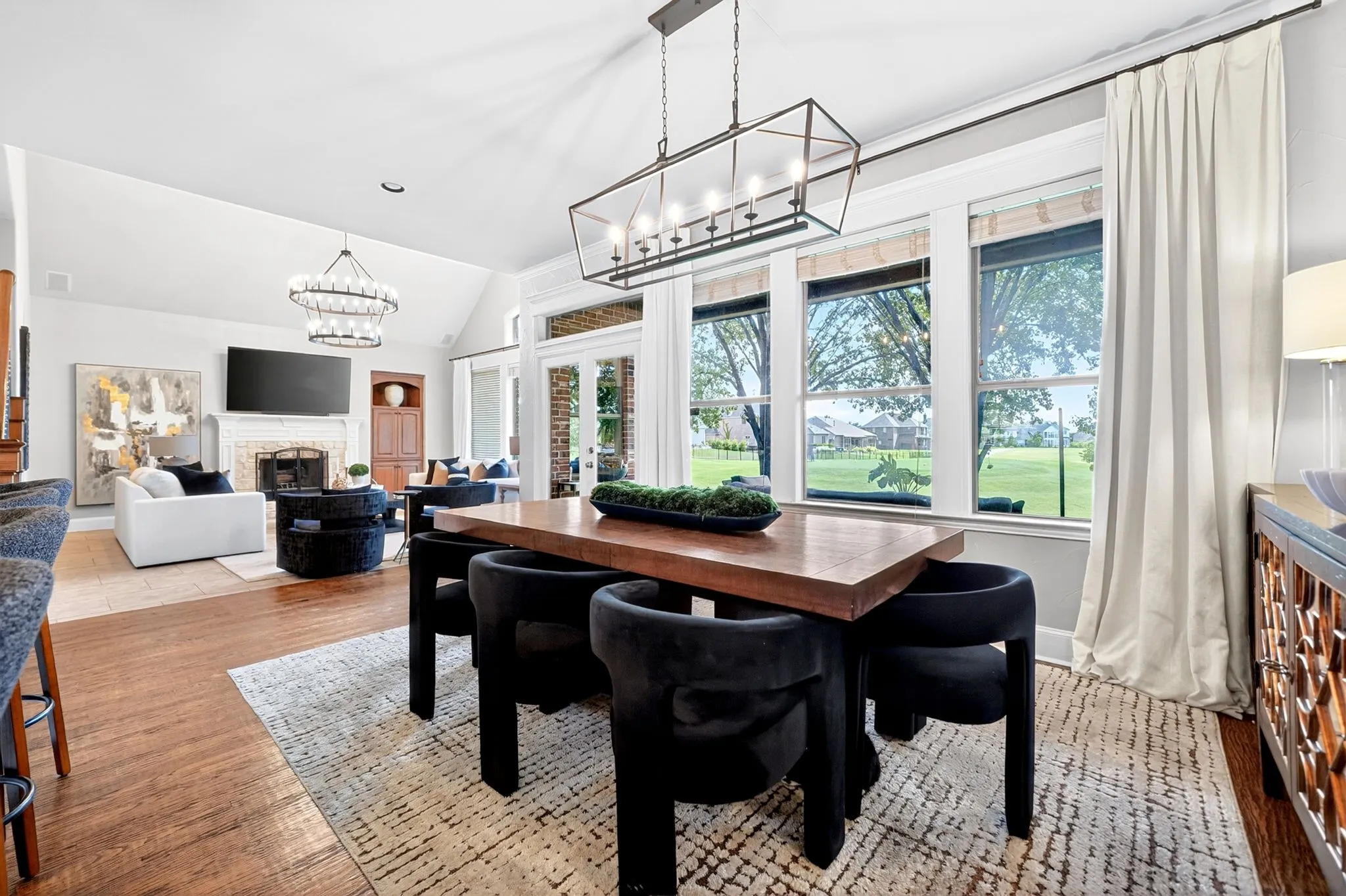 Single Family Residence For Sale in Rockwall County , 1711 Weiskopf Drive, Heath, Texas 75032, 3 Bedroom, 3 Bathroom, 2 Garage spaces, 2,370 Sqft, built in 1999, mls#21288057, Real Estate Agent in Heath, Homes For Sale in Rockwall county, Homes For Sale in Heath, Realtor in Heath Texas, Real Estate Brokerage Independent Realty Texas, Luminita Cordes Realtor