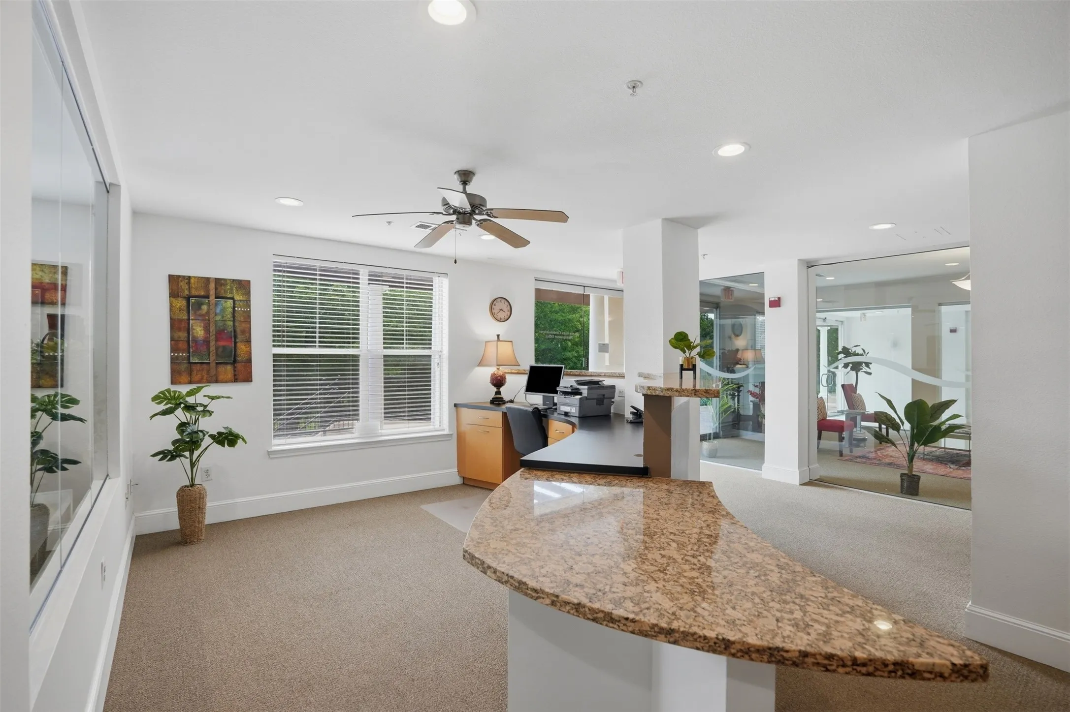 Condominium For Sale in Dallas County , 3102 Kings Road 2101, Dallas, Texas 75219, 2 Bedroom, 2 Bathroom, 2 Garage spaces, 968 Sqft, built in 2001, mls#21301298, Real Estate Agent in Dallas, Homes For Sale in Dallas county, Homes For Sale in Dallas, Realtor in Dallas Texas, Real Estate Brokerage Independent Realty Texas, Luminita Cordes Realtor