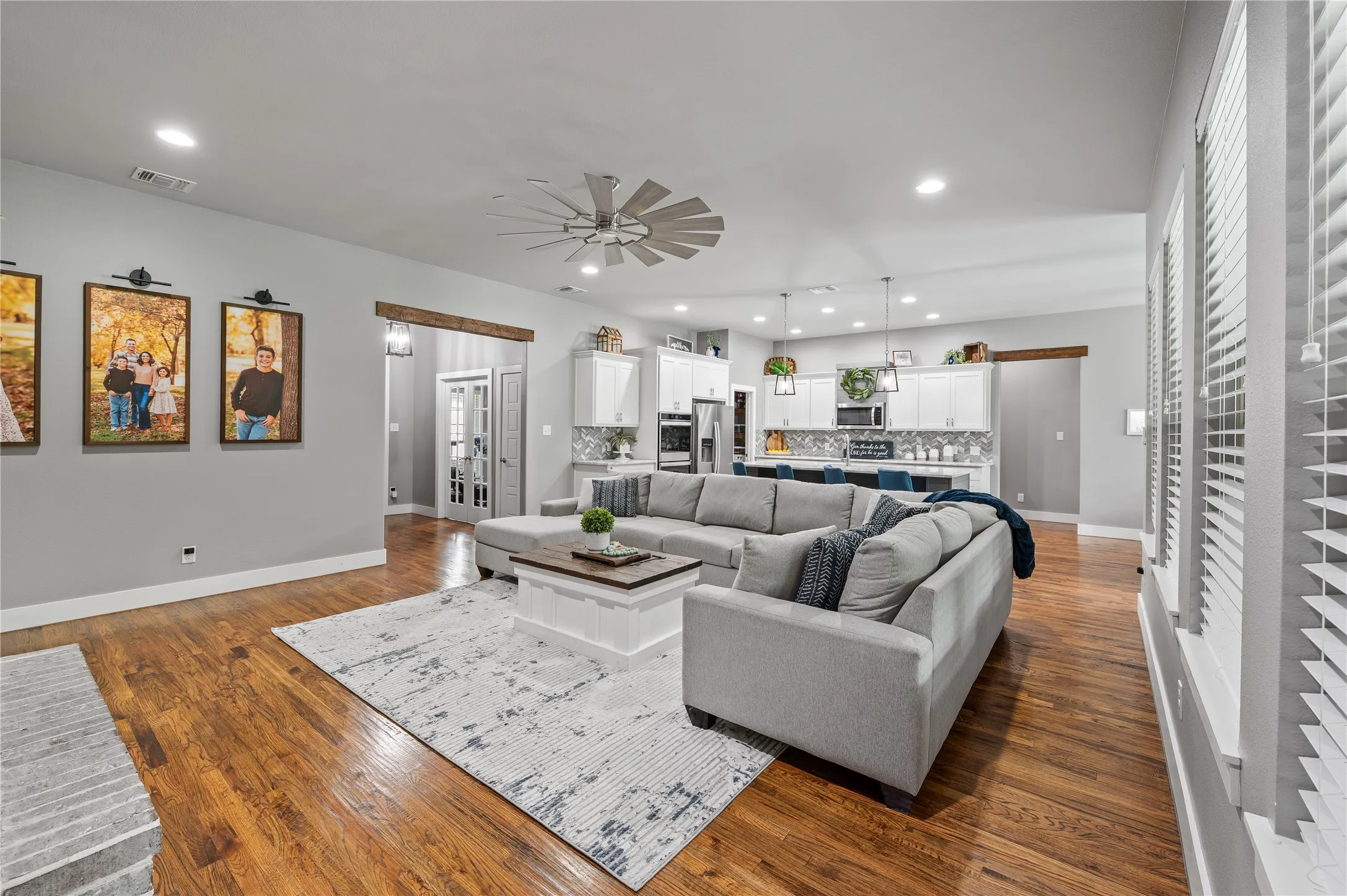 Single Family Residence For Sale in Hunt County , 3615 County Road 2508, Caddo Mills, Texas 75135, 4 Bedroom, 3 Bathroom, 3 Garage spaces, 2,714 Sqft, built in 2020, mls#21301186, Real Estate Agent in Caddo Mills, Homes For Sale in Hunt county, Homes For Sale in Caddo Mills, Realtor in Caddo Mills Texas, Real Estate Brokerage Independent Realty Texas, Luminita Cordes Realtor