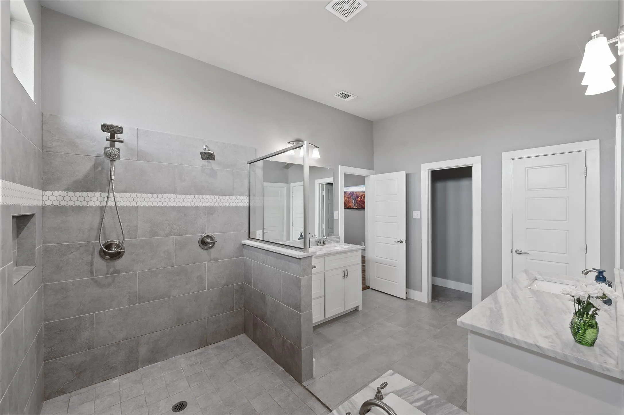 Single Family Residence For Sale in Hunt County , 3615 County Road 2508, Caddo Mills, Texas 75135, 4 Bedroom, 3 Bathroom, 3 Garage spaces, 2,714 Sqft, built in 2020, mls#21301186, Real Estate Agent in Caddo Mills, Homes For Sale in Hunt county, Homes For Sale in Caddo Mills, Realtor in Caddo Mills Texas, Real Estate Brokerage Independent Realty Texas, Luminita Cordes Realtor