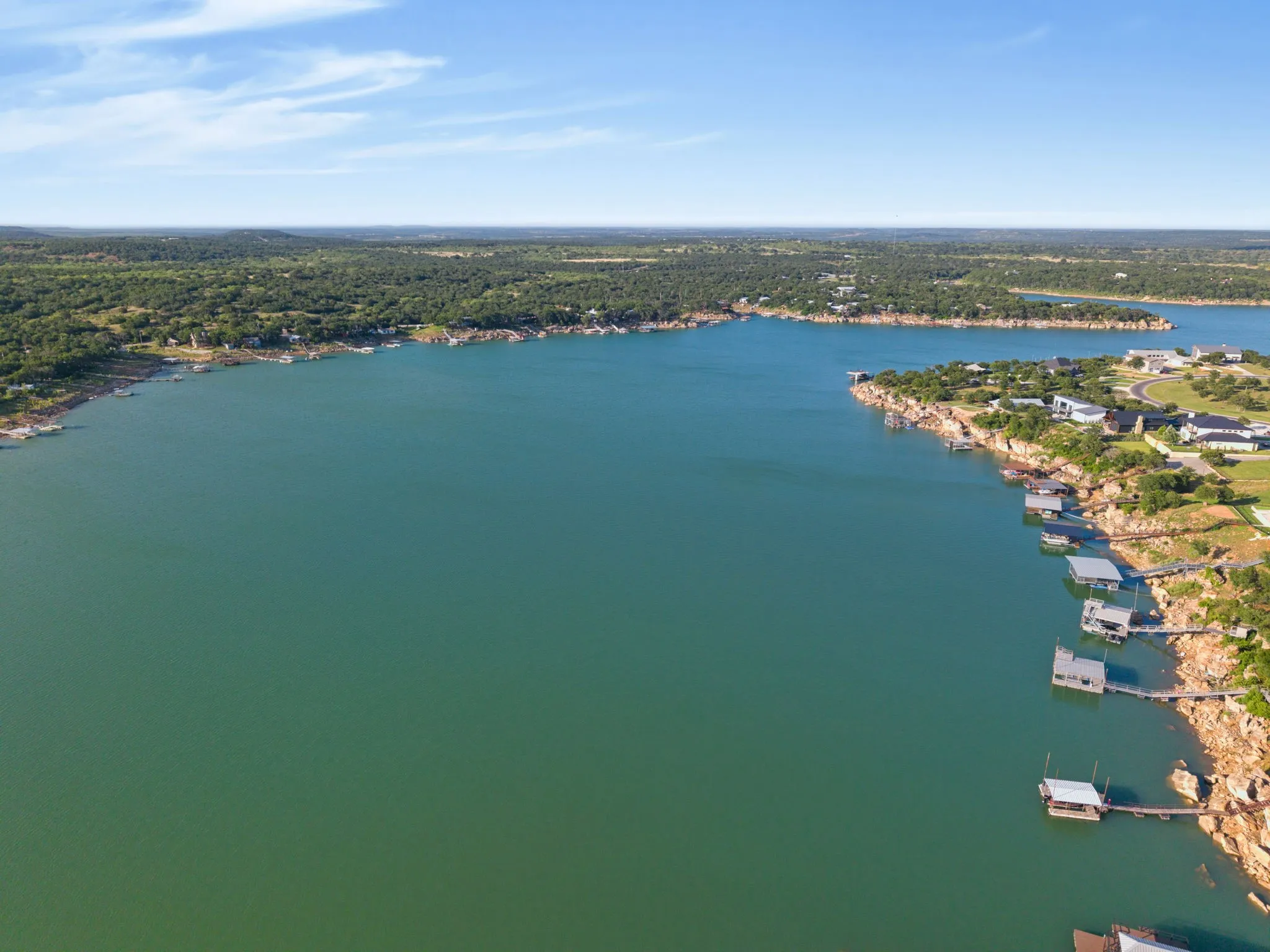 Single Family Residence For Sale in Eastland County , 313 Hidden Shores Drive, Cisco, Texas 76437, 5 Bedroom, 5 Bathroom, 2 Garage spaces, 3,181 Sqft, built in 2022, mls#21299588, Real Estate Agent in Cisco, Homes For Sale in Eastland county, Homes For Sale in Cisco, Realtor in Cisco Texas, Real Estate Brokerage Independent Realty Texas, Luminita Cordes Realtor
