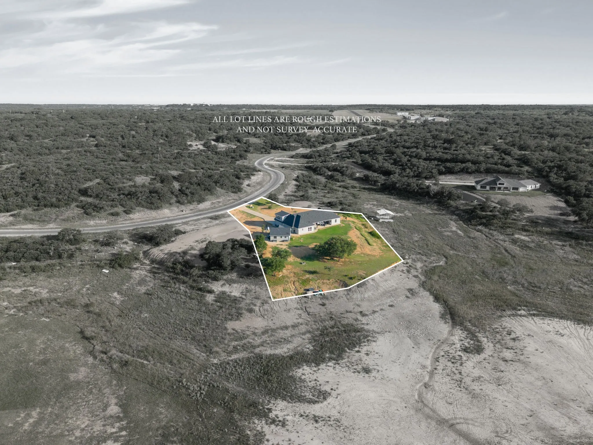 Single Family Residence For Sale in Eastland County , 313 Hidden Shores Drive, Cisco, Texas 76437, 5 Bedroom, 5 Bathroom, 2 Garage spaces, 3,181 Sqft, built in 2022, mls#21299588, Real Estate Agent in Cisco, Homes For Sale in Eastland county, Homes For Sale in Cisco, Realtor in Cisco Texas, Real Estate Brokerage Independent Realty Texas, Luminita Cordes Realtor