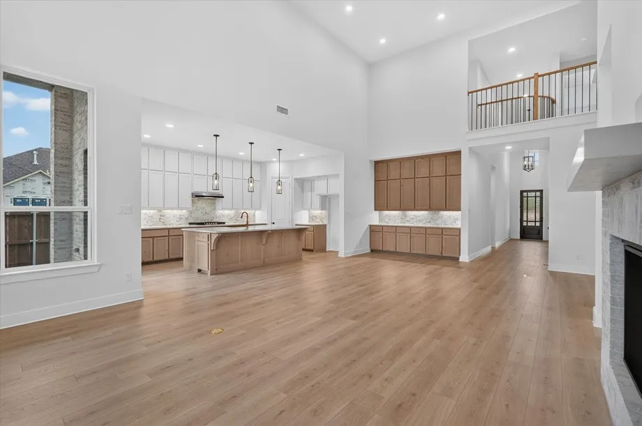 Single Family Residence For Sale in Rockwall County , 2039 Benedetto Way, Mclendon Chisholm, Texas 75032, 4 Bedroom, 6 Bathroom, 3 Garage spaces, 3,517 Sqft, built in 2026, mls#21301333, Real Estate Agent in Mclendon Chisholm, Homes For Sale in Rockwall county, Homes For Sale in Mclendon Chisholm, Realtor in Mclendon Chisholm Texas, Real Estate Brokerage Independent Realty Texas, Luminita Cordes Realtor