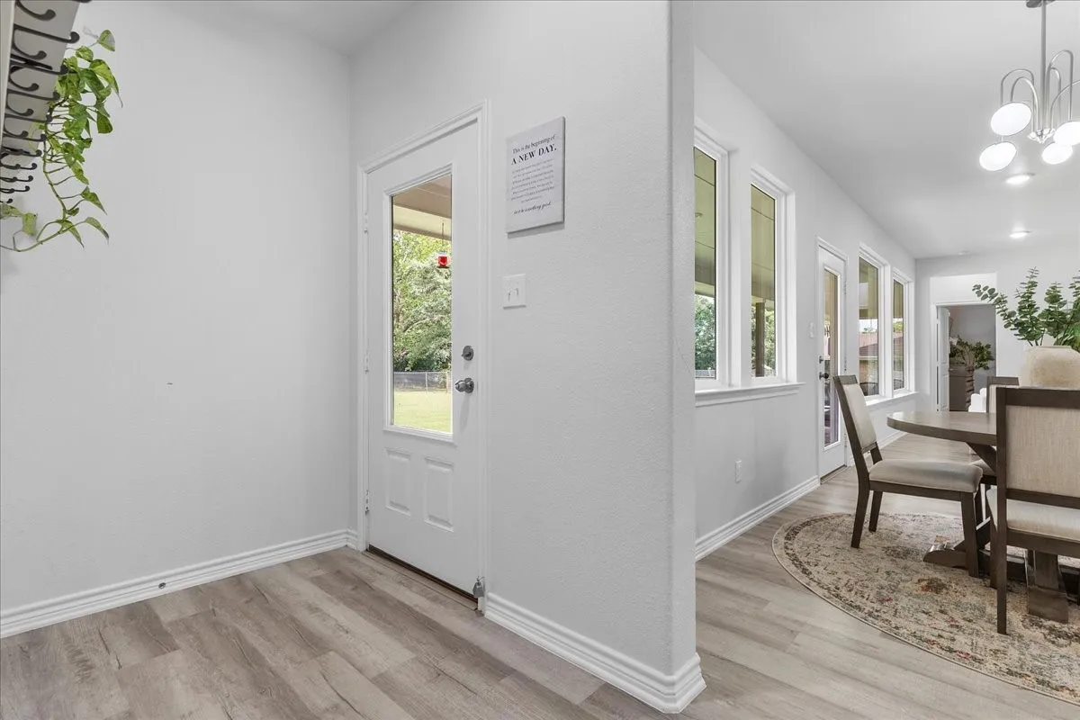 Single Family Residence For Sale in Denton County , 6512 Crooked Lane, Flower Mound, Texas 75022, 4 Bedroom, 2 Bathroom, 2 Garage spaces, 2,257 Sqft, built in 2022, mls#21281836, Real Estate Agent in Flower Mound, Homes For Sale in Denton county, Homes For Sale in Flower Mound, Realtor in Flower Mound Texas, Real Estate Brokerage Independent Realty Texas, Luminita Cordes Realtor