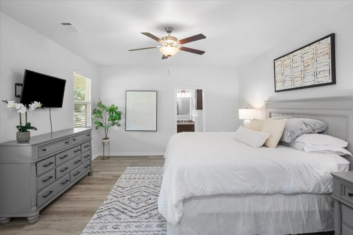 Single Family Residence For Sale in Denton County , 6512 Crooked Lane, Flower Mound, Texas 75022, 4 Bedroom, 2 Bathroom, 2 Garage spaces, 2,257 Sqft, built in 2022, mls#21281836, Real Estate Agent in Flower Mound, Homes For Sale in Denton county, Homes For Sale in Flower Mound, Realtor in Flower Mound Texas, Real Estate Brokerage Independent Realty Texas, Luminita Cordes Realtor