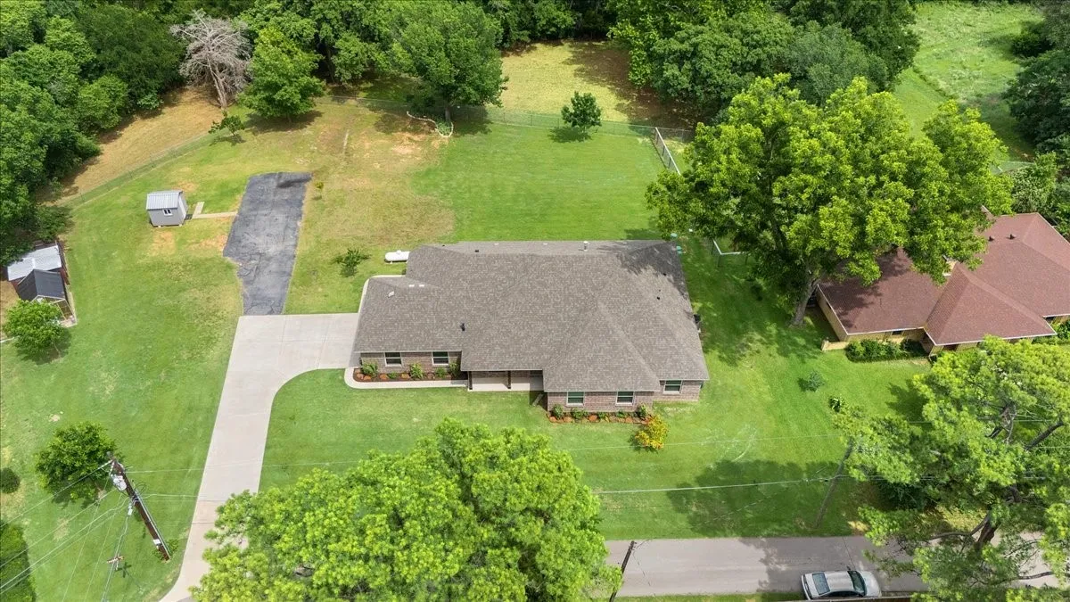 Single Family Residence For Sale in Denton County , 6512 Crooked Lane, Flower Mound, Texas 75022, 4 Bedroom, 2 Bathroom, 2 Garage spaces, 2,257 Sqft, built in 2022, mls#21281836, Real Estate Agent in Flower Mound, Homes For Sale in Denton county, Homes For Sale in Flower Mound, Realtor in Flower Mound Texas, Real Estate Brokerage Independent Realty Texas, Luminita Cordes Realtor