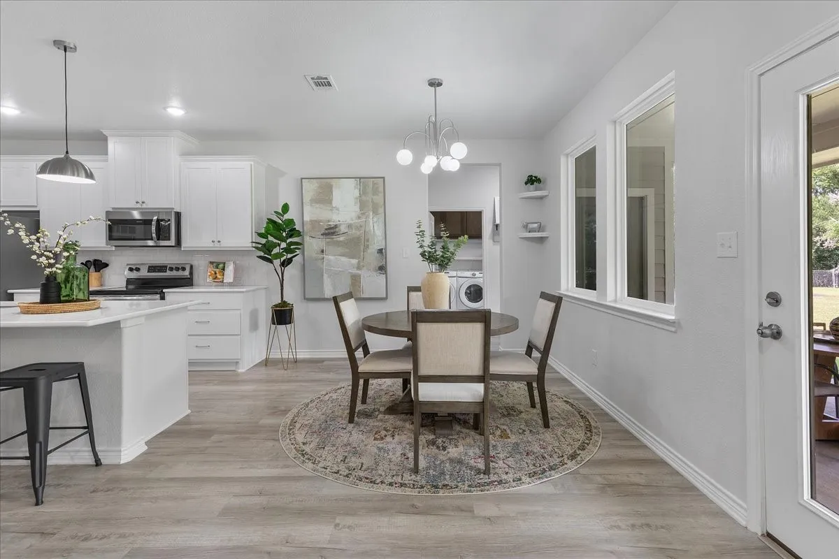 Single Family Residence For Sale in Denton County , 6512 Crooked Lane, Flower Mound, Texas 75022, 4 Bedroom, 2 Bathroom, 2 Garage spaces, 2,257 Sqft, built in 2022, mls#21281836, Real Estate Agent in Flower Mound, Homes For Sale in Denton county, Homes For Sale in Flower Mound, Realtor in Flower Mound Texas, Real Estate Brokerage Independent Realty Texas, Luminita Cordes Realtor