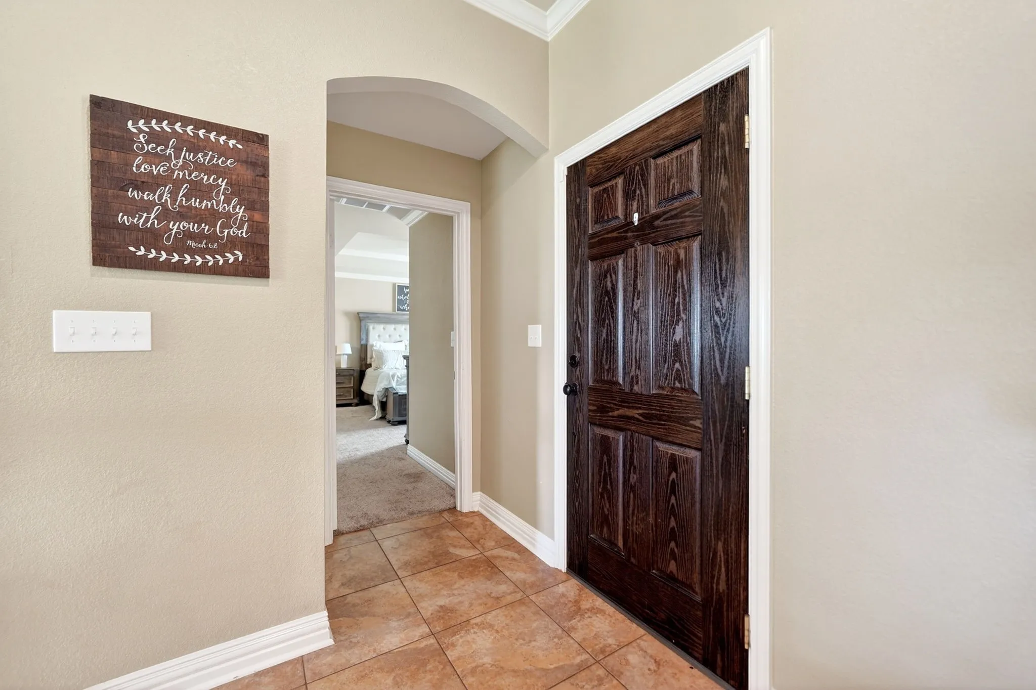 Single Family Residence For Sale in Van Zandt County , 220 Ebony Place, Van, Texas 75790, 3 Bedroom, 2 Bathroom, 2 Garage spaces, 1,562 Sqft, built in 2014, Price $269,900, mls#21301361, Real Estate Agent in Van, Homes For Sale in Van Zandt county, Homes For Sale in Van, Realtor in Van Texas, Real Estate Brokerage Independent Realty Texas, Luminita Cordes Realtor