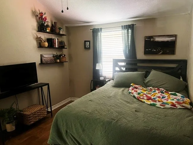 Triplex For Sale in Grayson County , 803 W Bells Boulevard, Bells, Texas 75414, 6 Bedrooms, 3 Bathrooms, Garage spaces, 0 Sqft, built in 1955, Price $389,500, mls#21298171, Real Estate Agent in Bells, Homes For Sale in Grayson county, Homes For Sale in Bells, Realtor in Bells Texas, Real Estate Brokerage Independent Realty Texas, Luminita Cordes Realtor