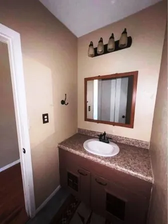 Triplex For Sale in Grayson County , 803 W Bells Boulevard, Bells, Texas 75414, 6 Bedrooms, 3 Bathrooms, Garage spaces, 0 Sqft, built in 1955, Price $389,500, mls#21298171, Real Estate Agent in Bells, Homes For Sale in Grayson county, Homes For Sale in Bells, Realtor in Bells Texas, Real Estate Brokerage Independent Realty Texas, Luminita Cordes Realtor
