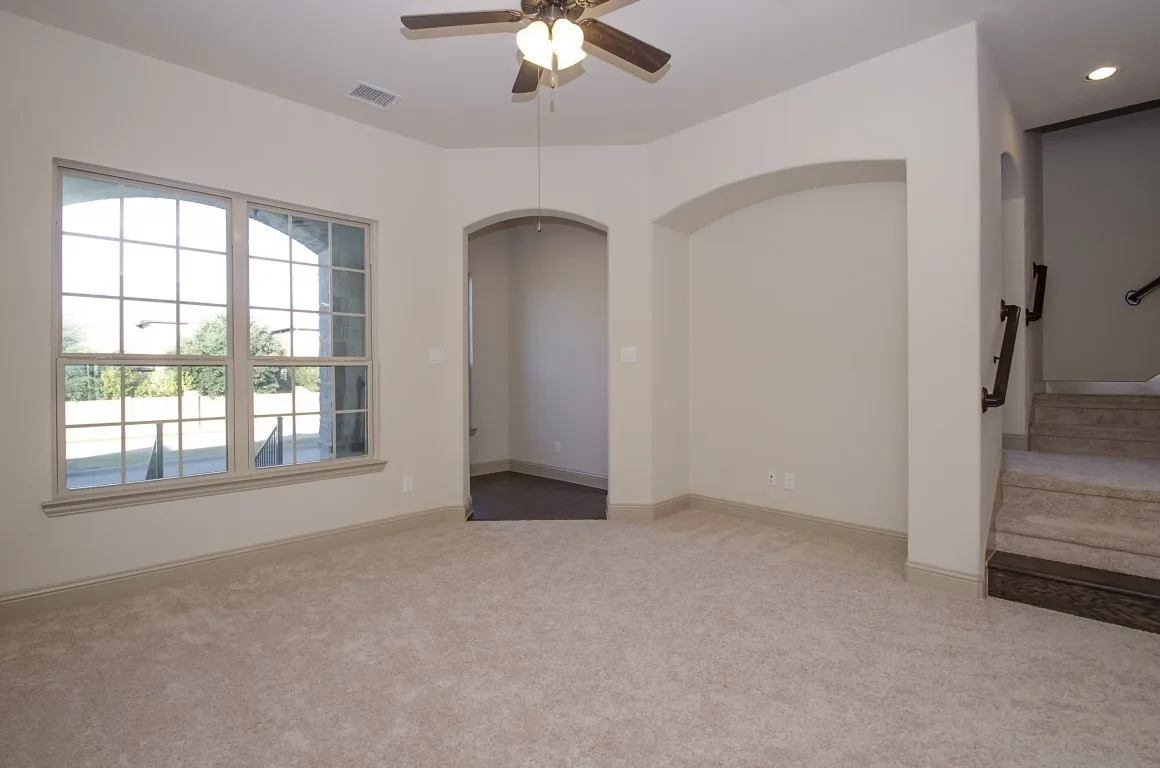 Townhouse For Rent in Dallas County , 939 Whitehall Drive, Richardson, Texas 75081, 3 Bedrooms, 3 Bathrooms, 2 Garage spaces, 1,887 Sqft, built in 2016, Price $2,600, mls#21301389, Real Estate Agent in Richardson, Homes For Rent in Dallas county, Homes For Rent in Richardson, Realtor in Richardson Texas, Real Estate Brokerage Independent Realty Texas, Luminita Cordes Realtor