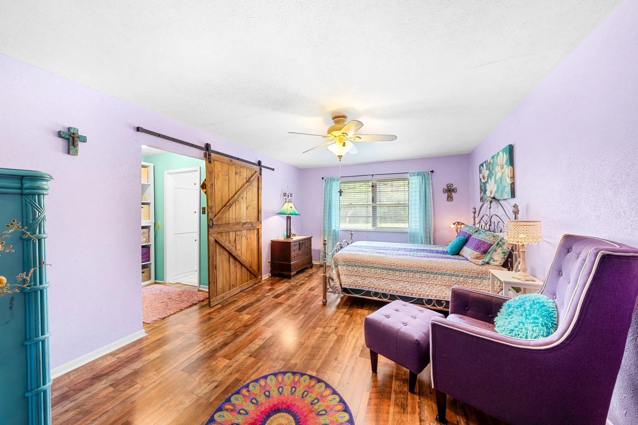 Single Family Residence For Sale in Hunt County , 2826 Birchwood Lane, Commerce, Texas 75428, 3 Bedroom, 3 Bathroom, 3 Garage spaces, 2,806 Sqft, built in 1967, mls#21300272, Real Estate Agent in Commerce, Homes For Sale in Hunt county, Homes For Sale in Commerce, Realtor in Commerce Texas, Real Estate Brokerage Independent Realty Texas, Luminita Cordes Realtor