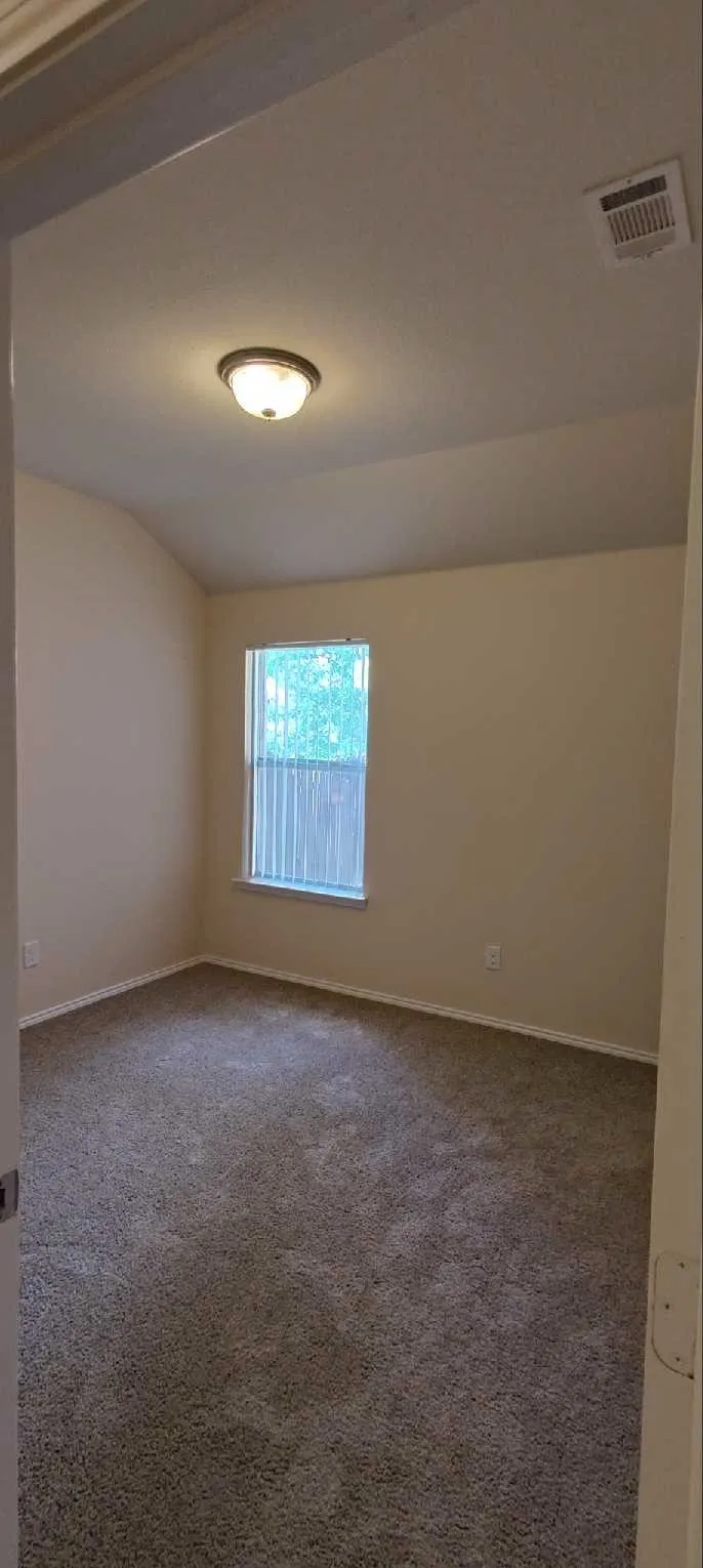 Single Family Residence For Sale in Denton County , 2832 Cresent Lake Drive, Little Elm, Texas 75068, 3 Bedrooms, 2 Bathrooms, 2 Garage spaces, 1,543 Sqft, built in 2012, Price $428,000, mls#21301395, Real Estate Agent in Little Elm, Homes For Sale in Denton county, Homes For Sale in Little Elm, Realtor in Little Elm Texas, Real Estate Brokerage Independent Realty Texas, Luminita Cordes Realtor