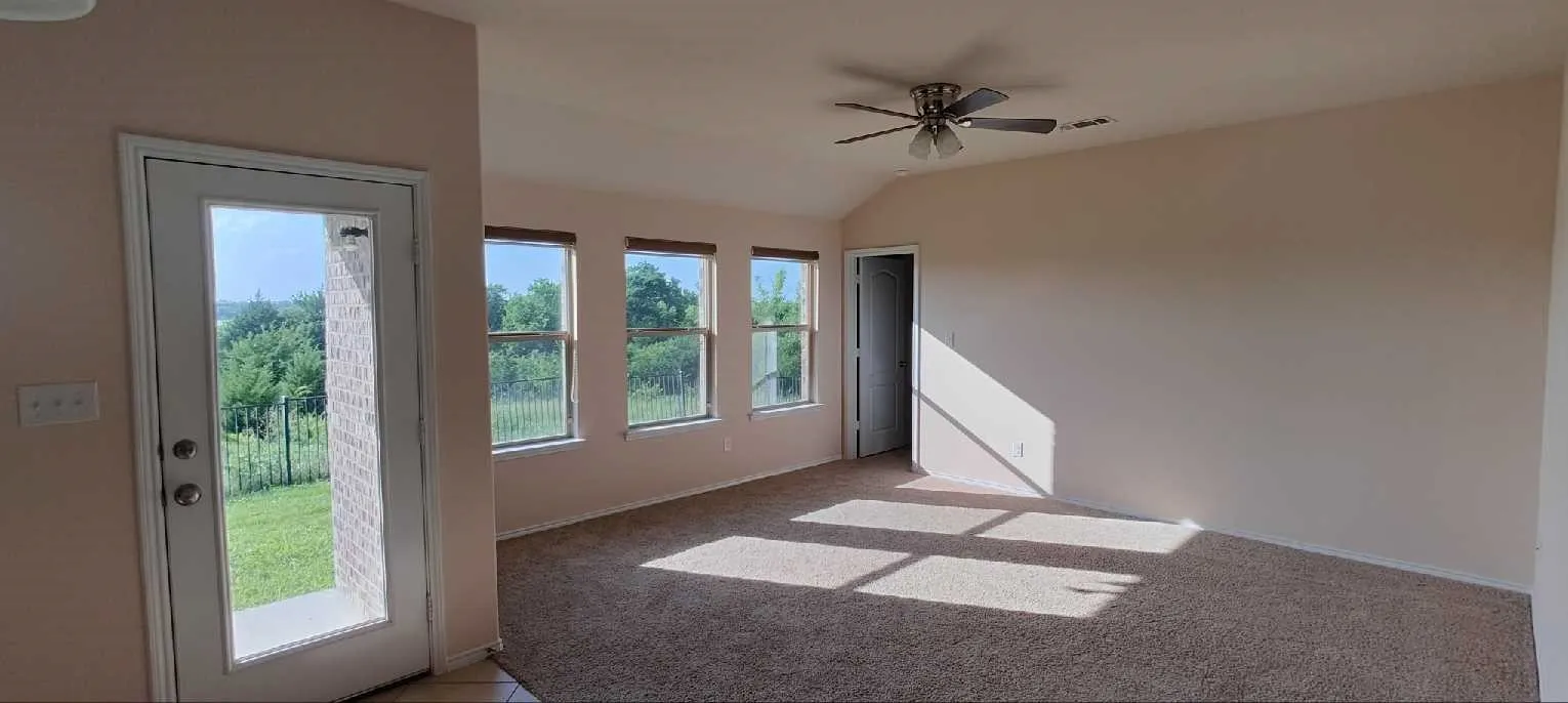 Single Family Residence For Sale in Denton County , 2832 Cresent Lake Drive, Little Elm, Texas 75068, 3 Bedrooms, 2 Bathrooms, 2 Garage spaces, 1,543 Sqft, built in 2012, Price $428,000, mls#21301395, Real Estate Agent in Little Elm, Homes For Sale in Denton county, Homes For Sale in Little Elm, Realtor in Little Elm Texas, Real Estate Brokerage Independent Realty Texas, Luminita Cordes Realtor