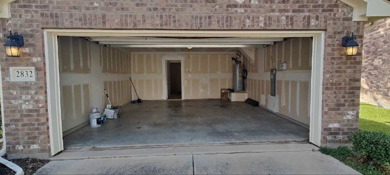Single Family Residence For Sale in Denton County , 2832 Cresent Lake Drive, Little Elm, Texas 75068, 3 Bedrooms, 2 Bathrooms, 2 Garage spaces, 1,543 Sqft, built in 2012, Price $428,000, mls#21301395, Real Estate Agent in Little Elm, Homes For Sale in Denton county, Homes For Sale in Little Elm, Realtor in Little Elm Texas, Real Estate Brokerage Independent Realty Texas, Luminita Cordes Realtor