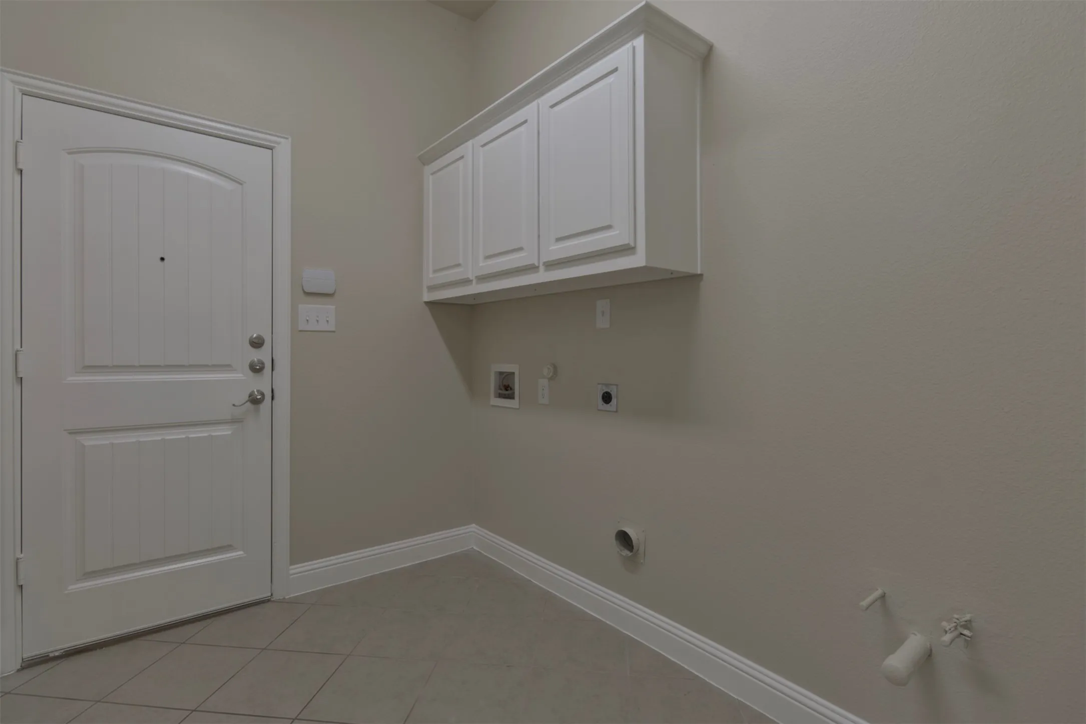 Single Family Residence For Sale in Denton County , 3223 Bainbridge Lane, Frisco, Texas 75034, 4 Bedroom, 3 Bathroom, 2 Garage spaces, 3,270 Sqft, built in 2007, mls#21300160, Real Estate Agent in Frisco, Homes For Sale in Denton county, Homes For Sale in Frisco, Realtor in Frisco Texas, Real Estate Brokerage Independent Realty Texas, Luminita Cordes Realtor