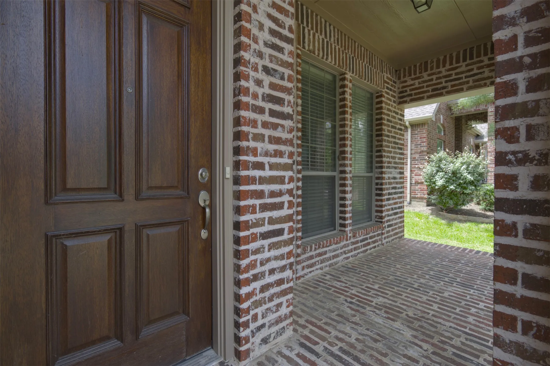 Single Family Residence For Sale in Denton County , 3223 Bainbridge Lane, Frisco, Texas 75034, 4 Bedroom, 3 Bathroom, 2 Garage spaces, 3,270 Sqft, built in 2007, mls#21300160, Real Estate Agent in Frisco, Homes For Sale in Denton county, Homes For Sale in Frisco, Realtor in Frisco Texas, Real Estate Brokerage Independent Realty Texas, Luminita Cordes Realtor