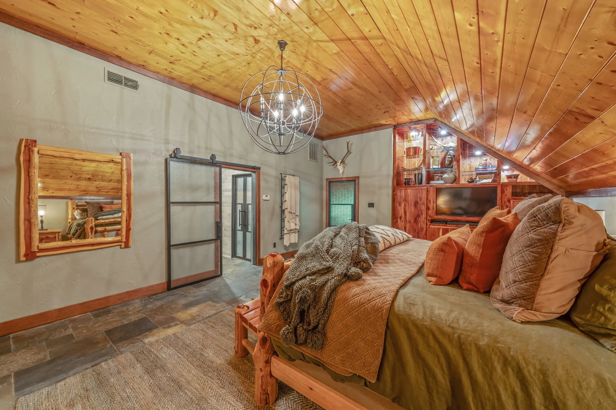 Farm For Sale in Wood County , 199 PR 5260, Quitman, Texas 75783, 5 Bedroom, 5 Bathroom, 2 Garage spaces, 5,550 Sqft, built in 2011, mls#21301328, Real Estate Agent in Quitman, Homes For Sale in Wood county, Homes For Sale in Quitman, Realtor in Quitman Texas, Real Estate Brokerage Independent Realty Texas, Luminita Cordes Realtor