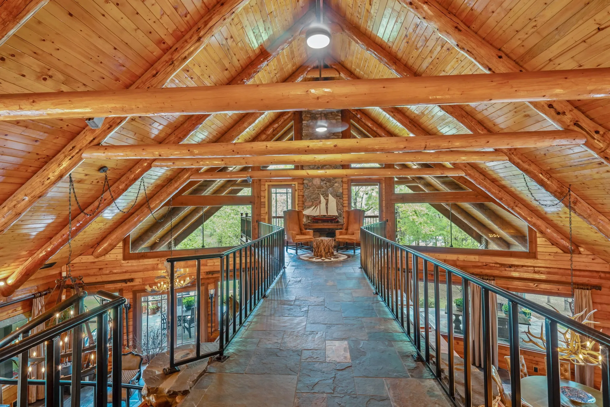 Farm For Sale in Wood County , 199 PR 5260, Quitman, Texas 75783, 5 Bedroom, 5 Bathroom, 2 Garage spaces, 5,550 Sqft, built in 2011, mls#21301328, Real Estate Agent in Quitman, Homes For Sale in Wood county, Homes For Sale in Quitman, Realtor in Quitman Texas, Real Estate Brokerage Independent Realty Texas, Luminita Cordes Realtor