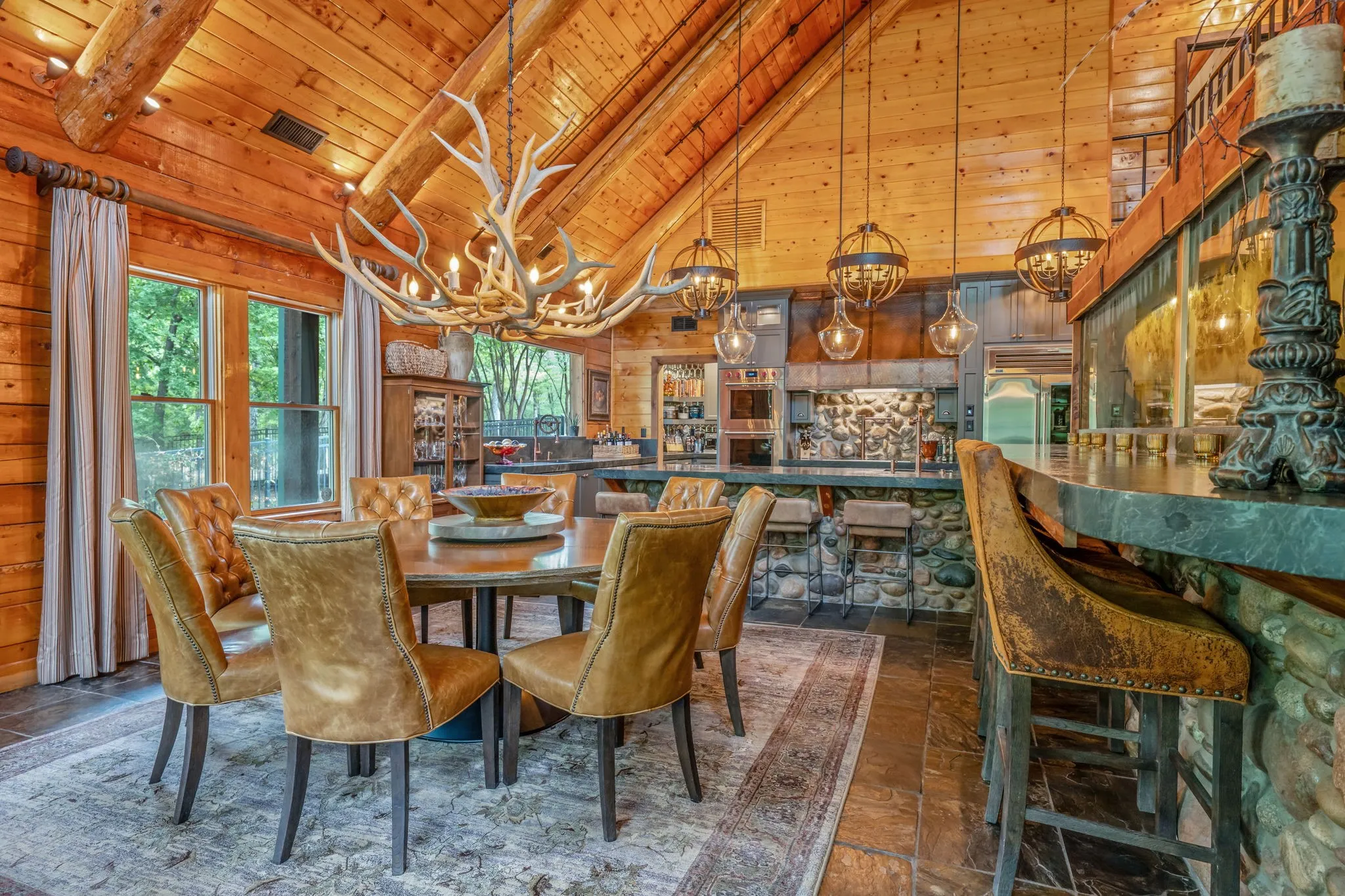 Farm For Sale in Wood County , 199 PR 5260, Quitman, Texas 75783, 5 Bedroom, 5 Bathroom, 2 Garage spaces, 5,550 Sqft, built in 2011, mls#21301328, Real Estate Agent in Quitman, Homes For Sale in Wood county, Homes For Sale in Quitman, Realtor in Quitman Texas, Real Estate Brokerage Independent Realty Texas, Luminita Cordes Realtor