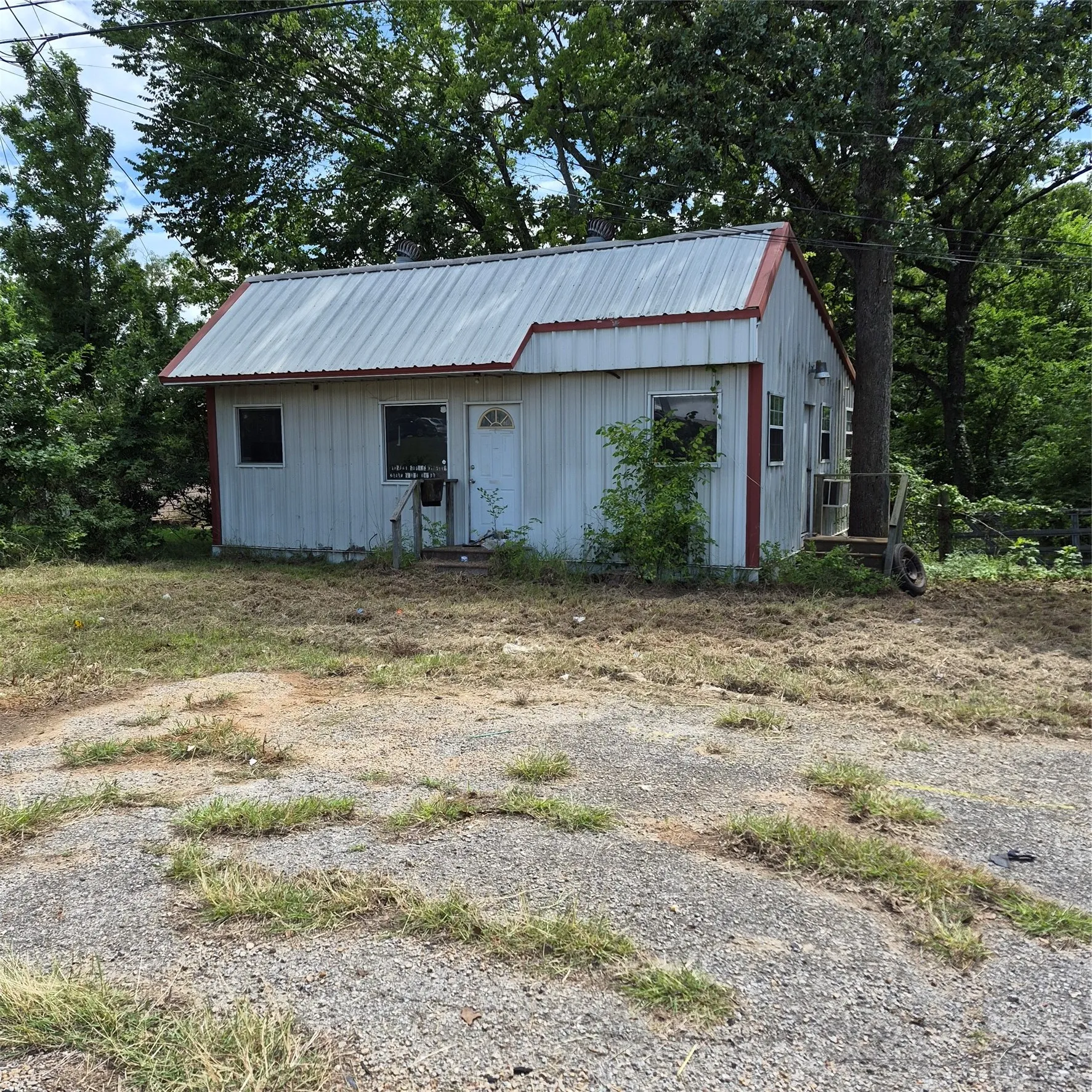 Office For Sale in Van Zandt County , 24981 State Highway 64, Canton, Texas 75103, 0, 0, Garage spaces, 0 Sqft, built in 2007, mls#21301397, Real Estate Agent in Canton, Homes For Sale in Van Zandt county, Homes For Sale in Canton, Realtor in Canton Texas, Real Estate Brokerage Independent Realty Texas, Luminita Cordes Realtor