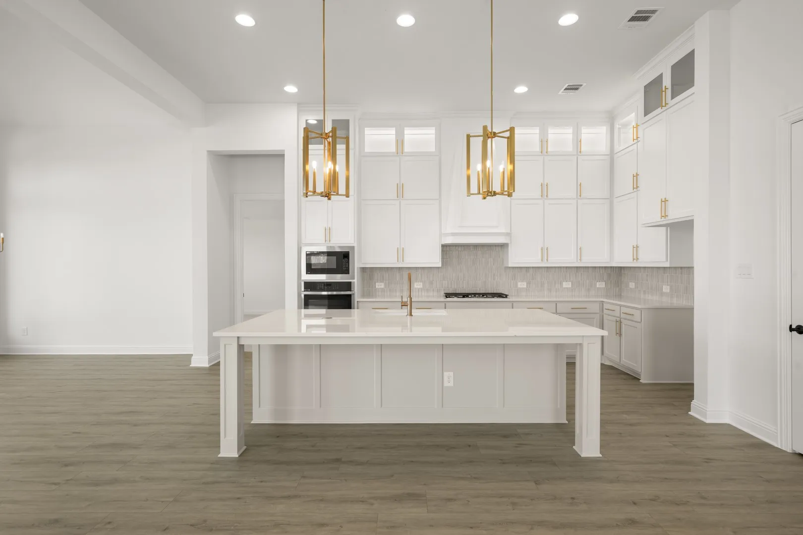 116 Calf- Kitchen-2