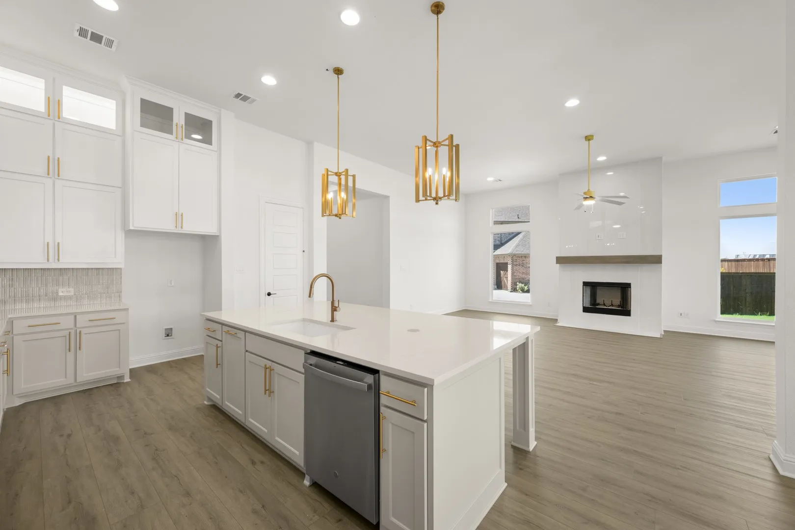 116 Calf- Kitchen-4