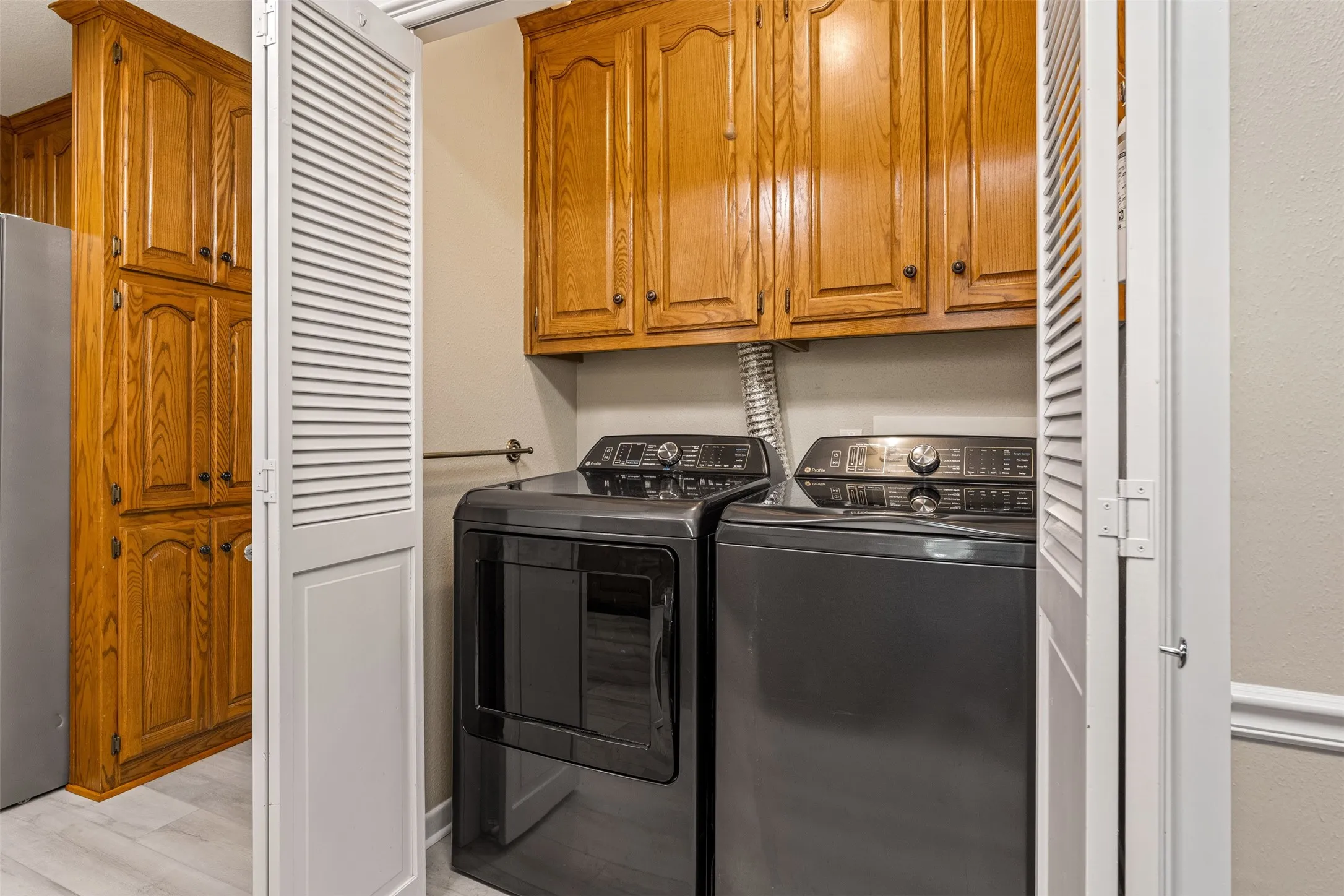 Single Family Residence For Sale in Mc Lennan County , 708 Topeka Drive, Woodway, Texas 76712, 4 Bedroom, 2 Bathroom, 2 Garage spaces, 2,323 Sqft, built in 1965, mls#21285571, Real Estate Agent in Woodway, Homes For Sale in Mc Lennan county, Homes For Sale in Woodway, Realtor in Woodway Texas, Real Estate Brokerage Independent Realty Texas, Luminita Cordes Realtor
